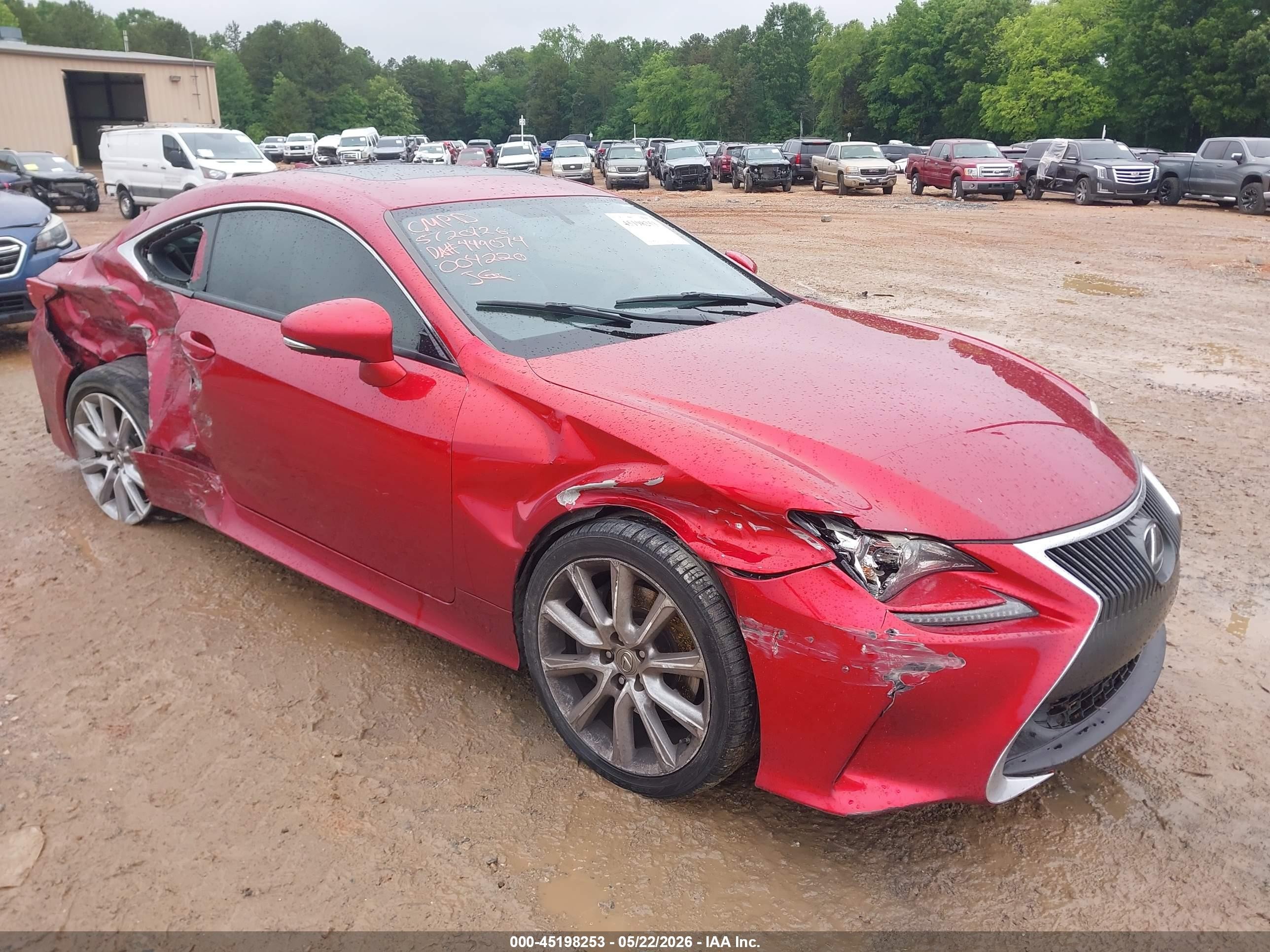 2016 Lexus RC 200t F Sport, VIN JTHHA5BCXG5004220 — Side