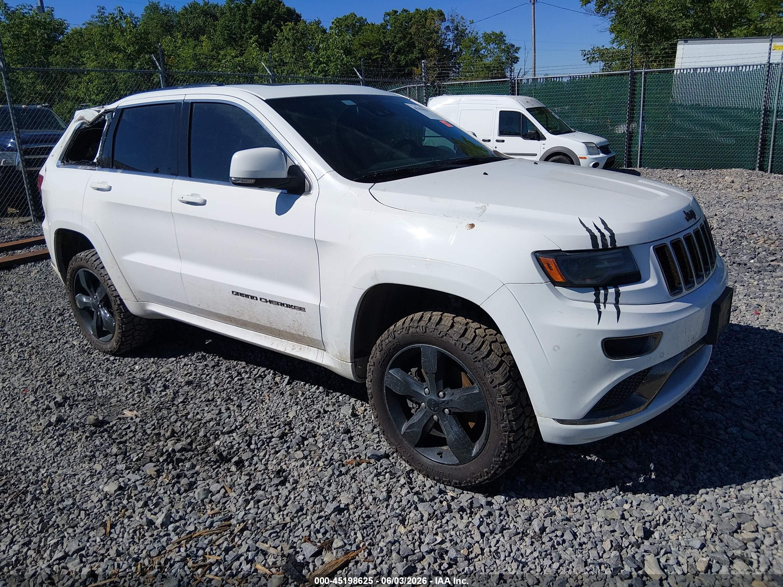 2016 Jeep Grand Cherokee Overland, VIN 1C4RJFCM6GC334810 — Roof