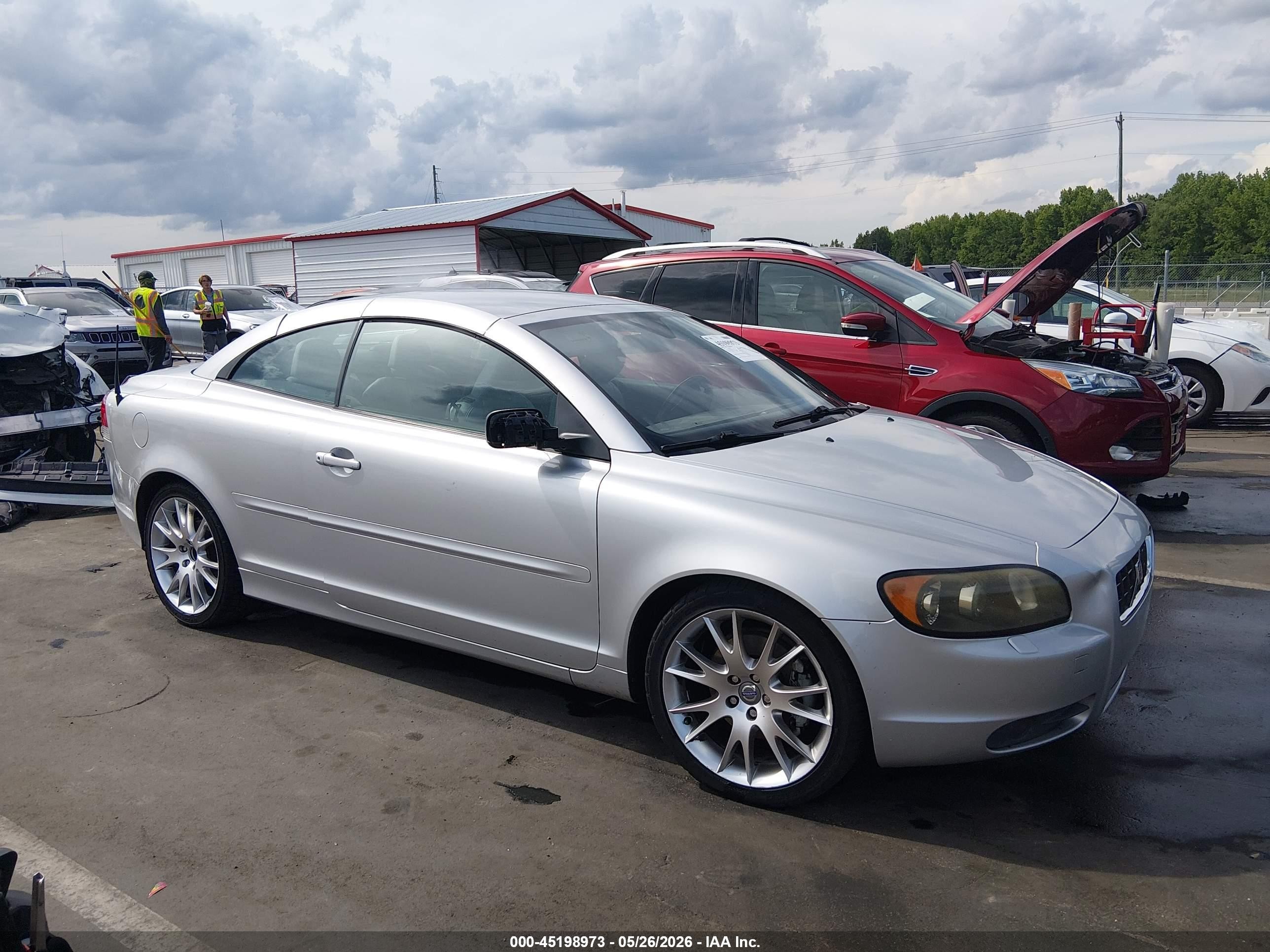 2007 Volvo C70, VIN YV1MC682X7J014357 — Зад