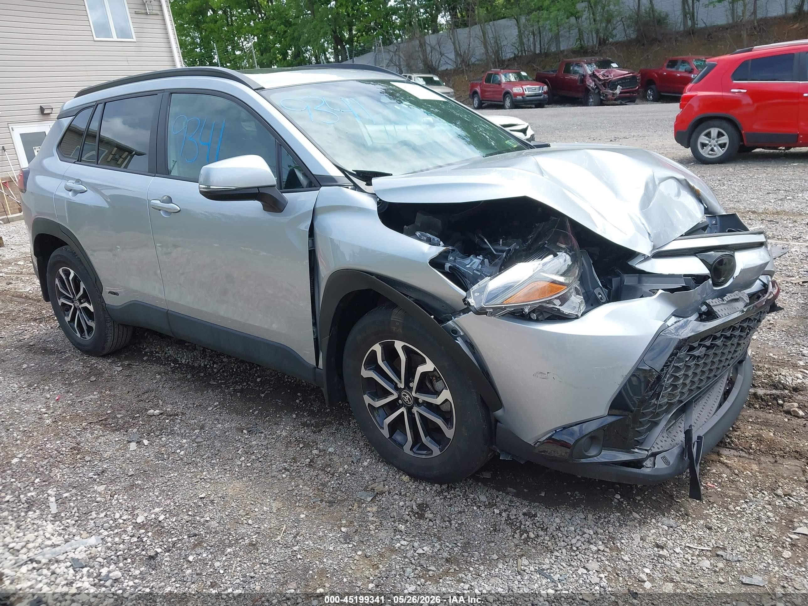 2024 Toyota Corolla Cross Hybrid XSE, VIN 7MUFBABG2RV048197 — Front end