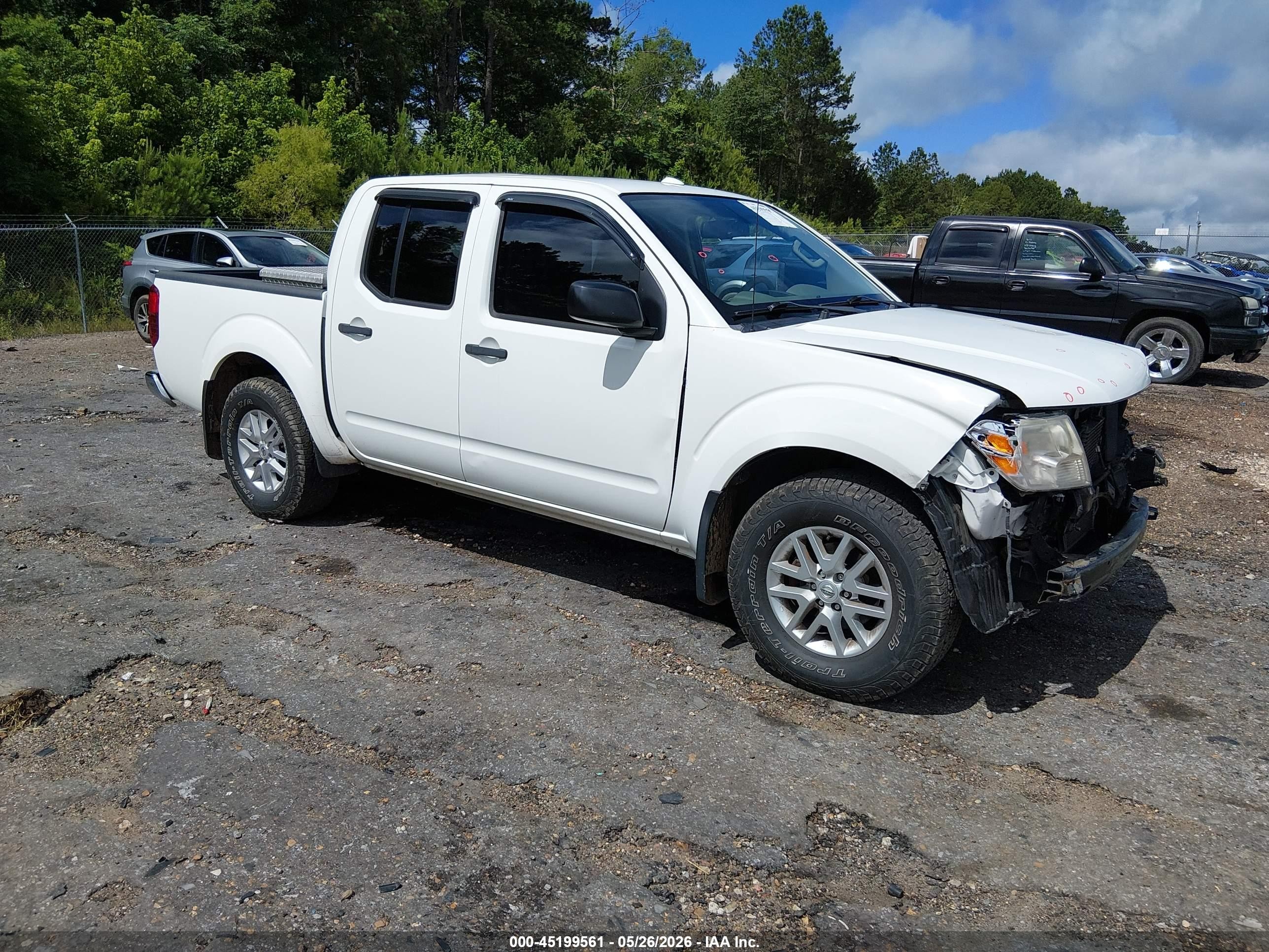 2014 Nissan Frontier SV, VIN 1N6AD0ER2EN768313 — Front end