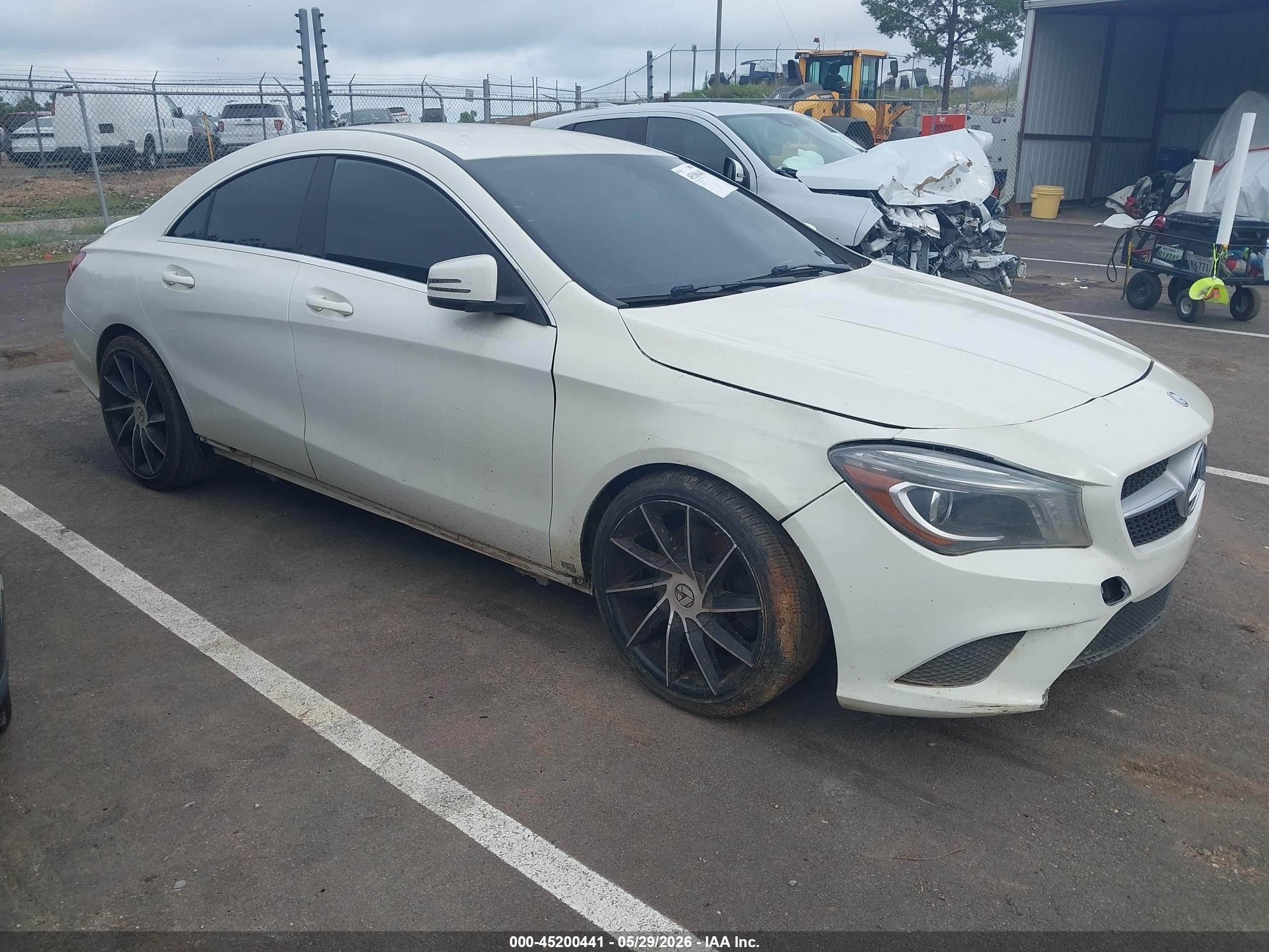 2014 Mercedes-Benz CLA 250, VIN WDDSJ4EB7EN116903 — Изъятие за долги