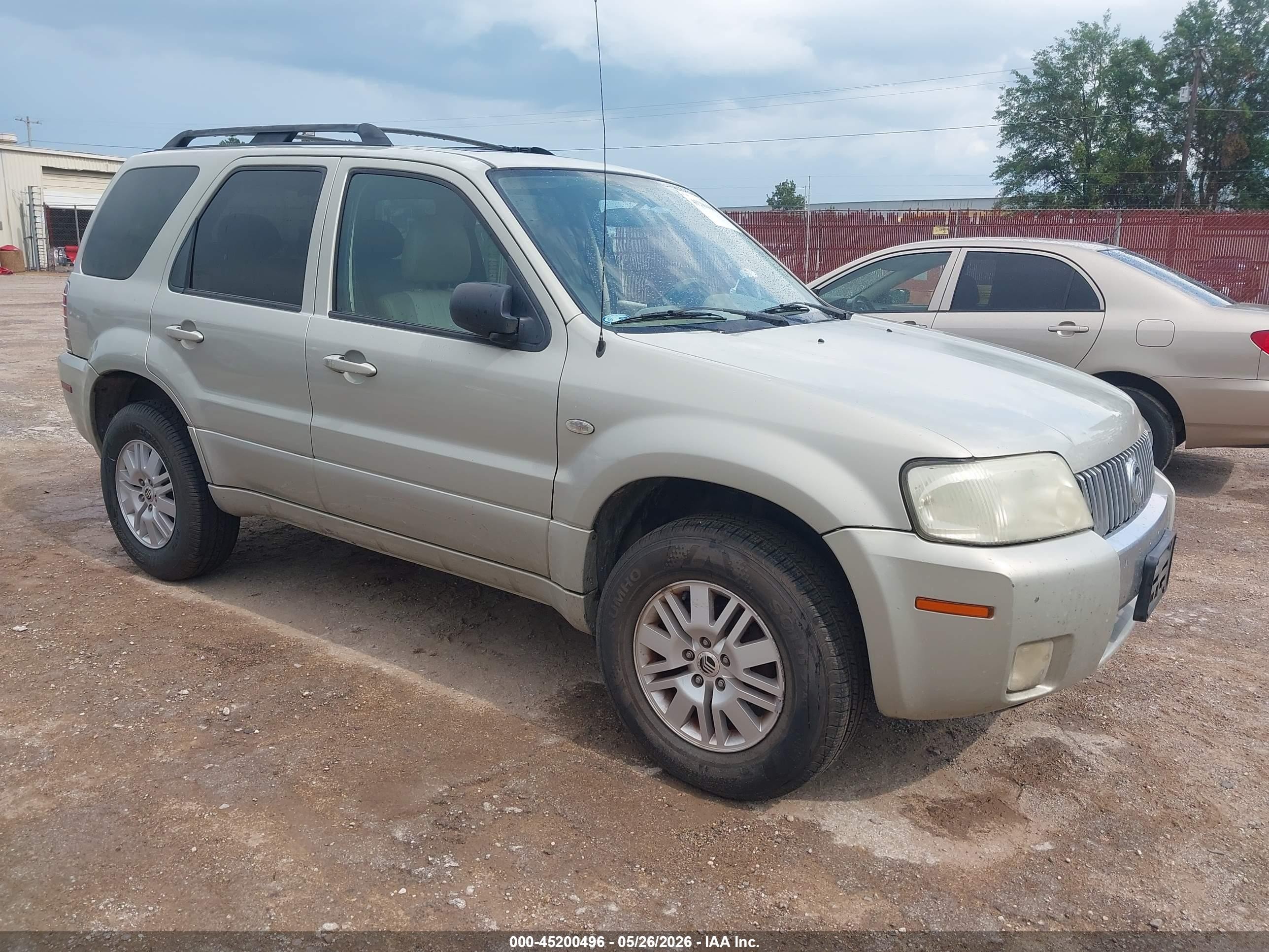 2006 Mercury Mariner Luxury, VIN 4M2YU56156DJ09537 — Side