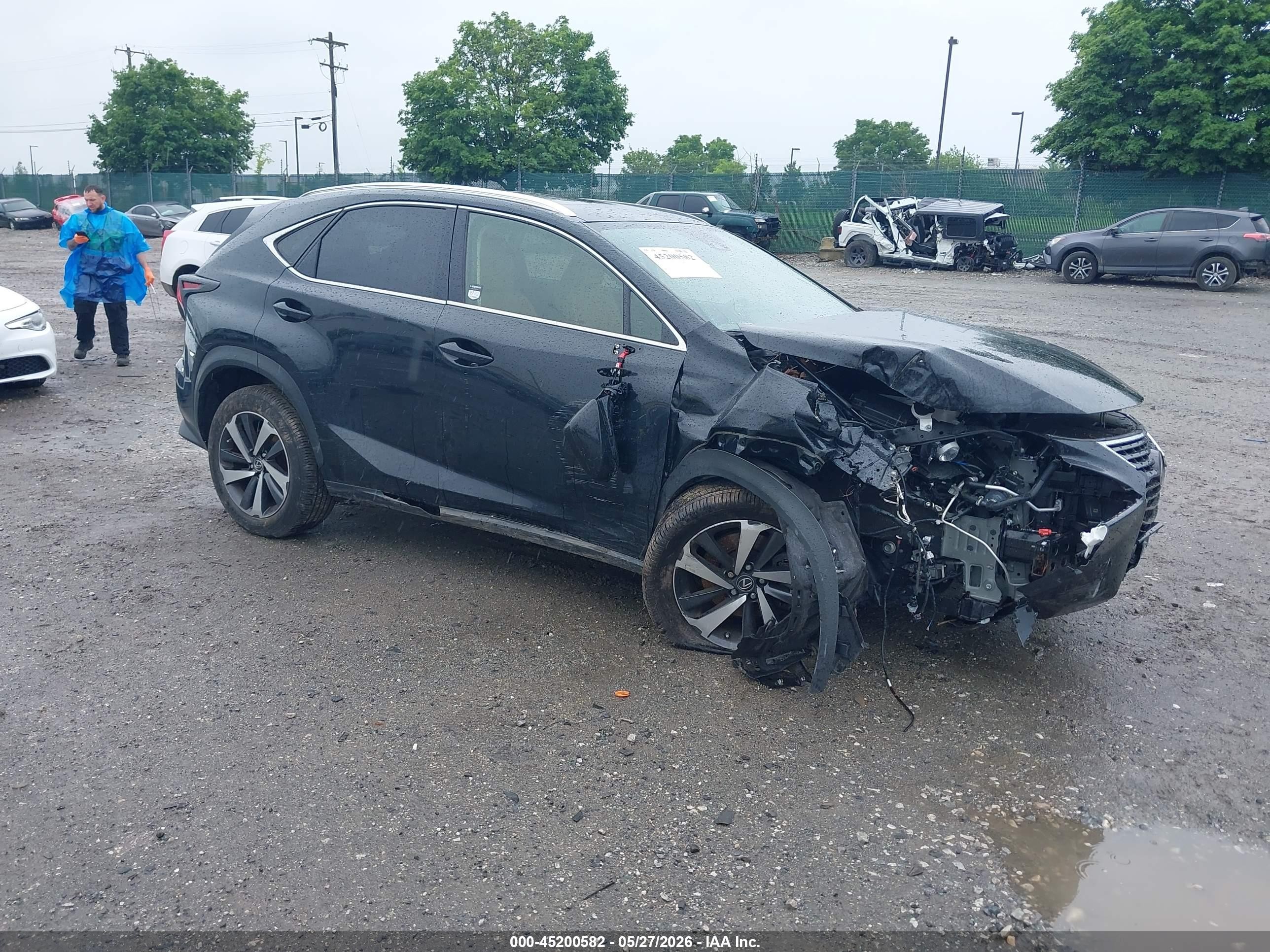 2021 Lexus NX 300, VIN JTJGARDZ1M5031403 — Перед