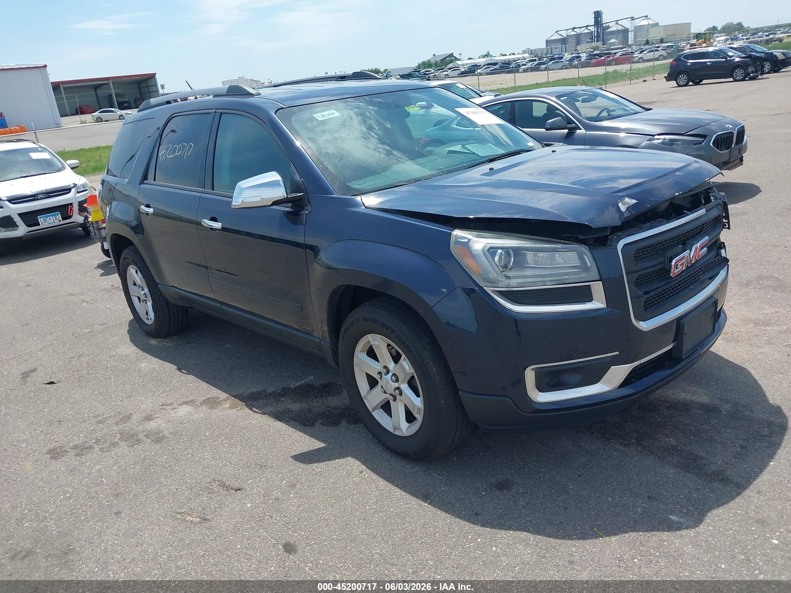 2015 GMC Acadia SLE, VIN 1GKKRPKD6FJ178218 — Front end