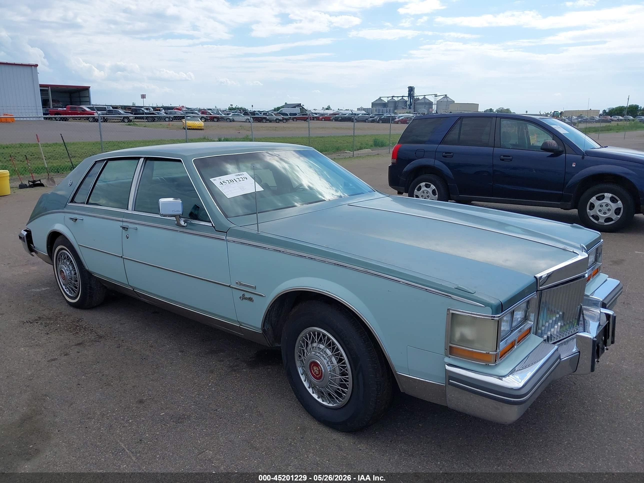 1981 Cadillac Seville, VIN 1G6AS6993BE694355 — Normal wear