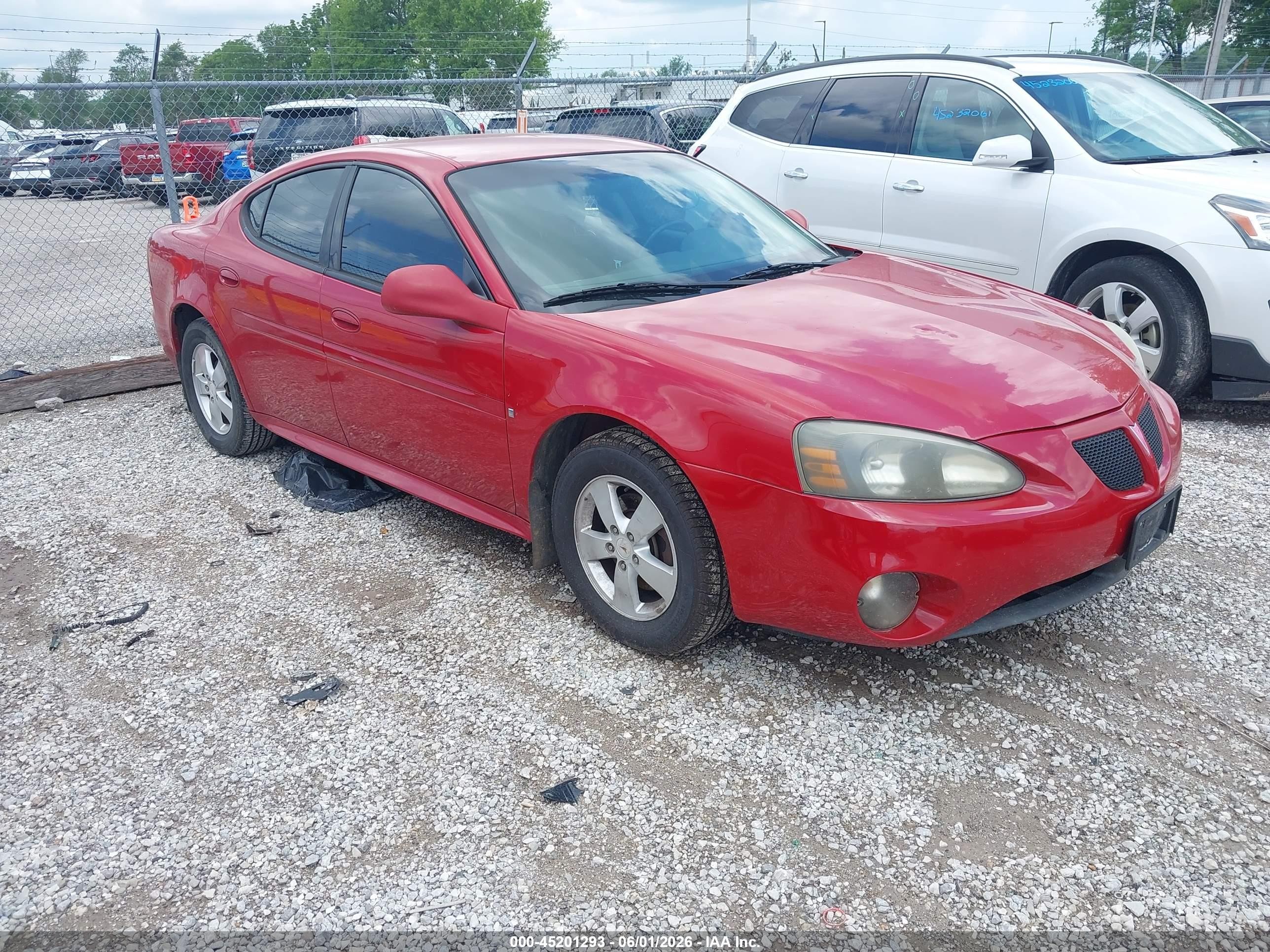 2008 Pontiac Grand Prix, VIN 2G2WP552081111164 — Град