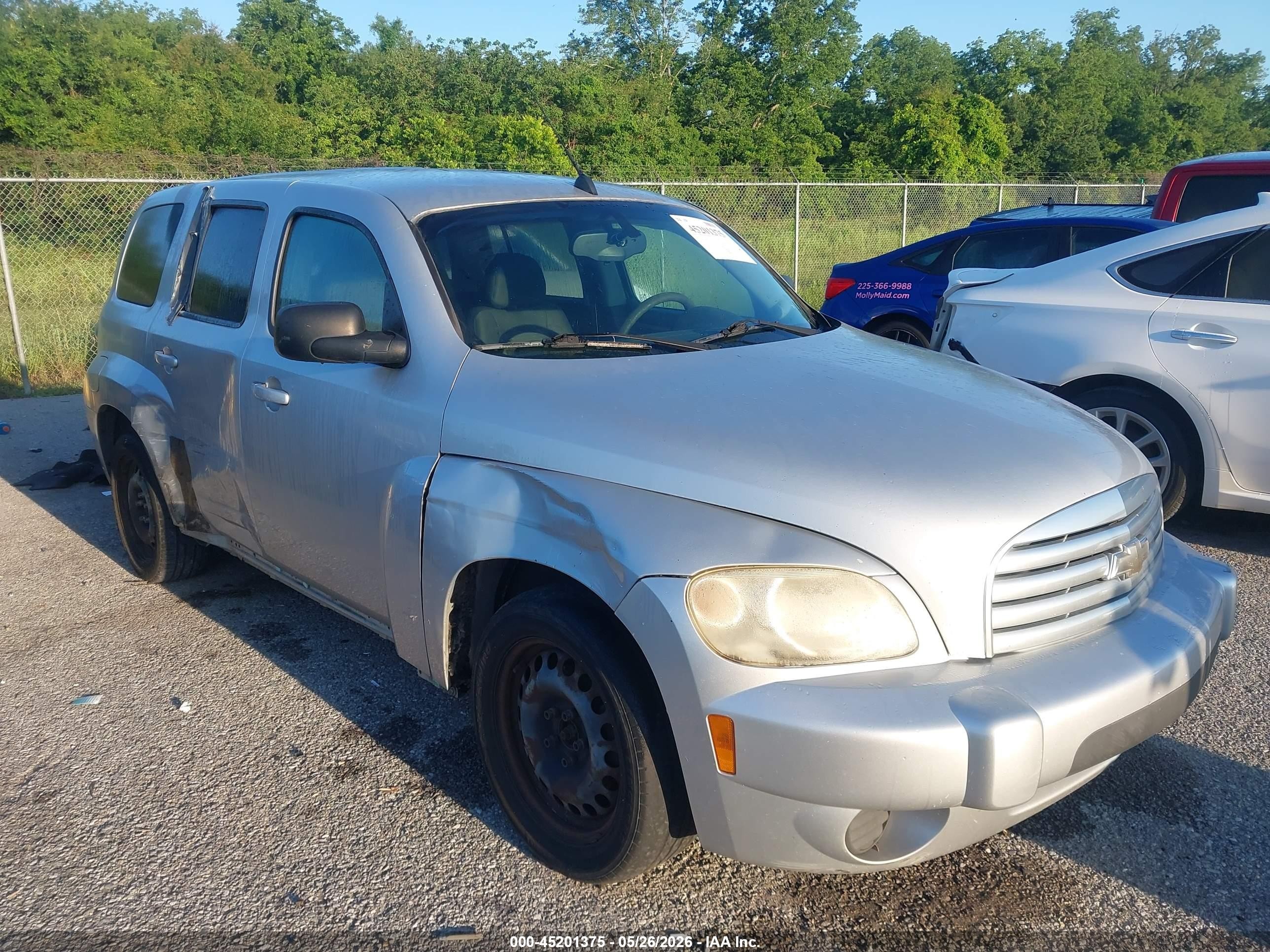 2011 Chevrolet HHR LS, VIN 3GNBAAFW8BS542201 — Side