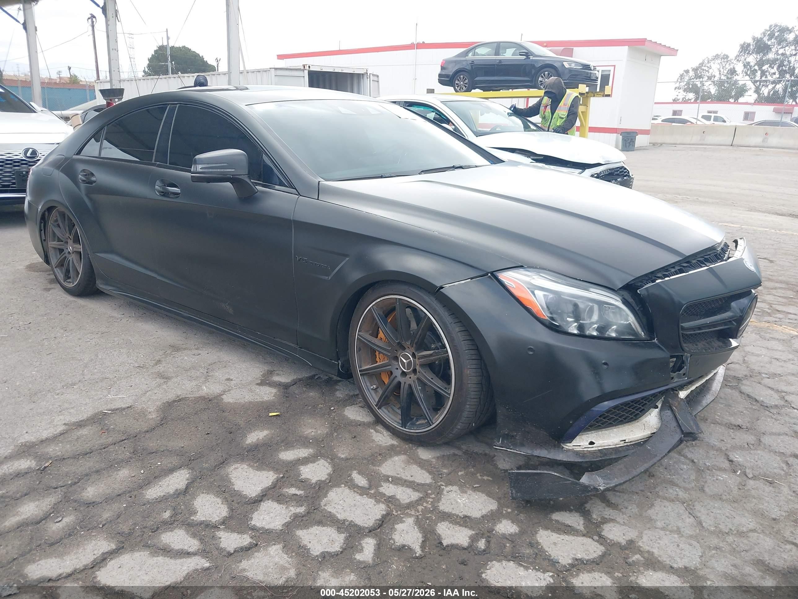 2017 Mercedes-Benz CLS AMG CLS 63 S, VIN WDDLJ7GBXHA190508 — Front end