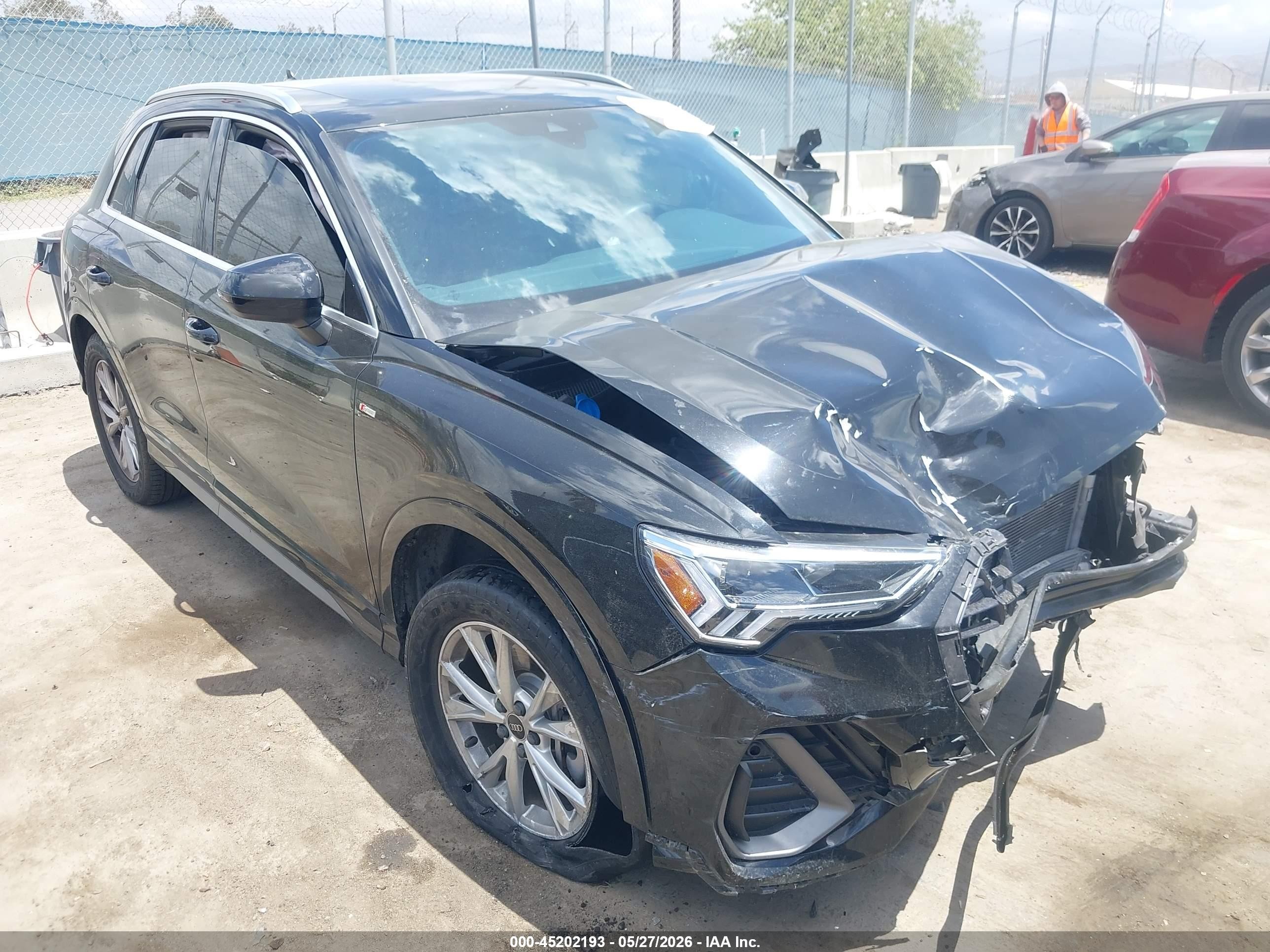 2023 Audi Q3 S line Premium, VIN WA1DECF31P1151918 — Перед