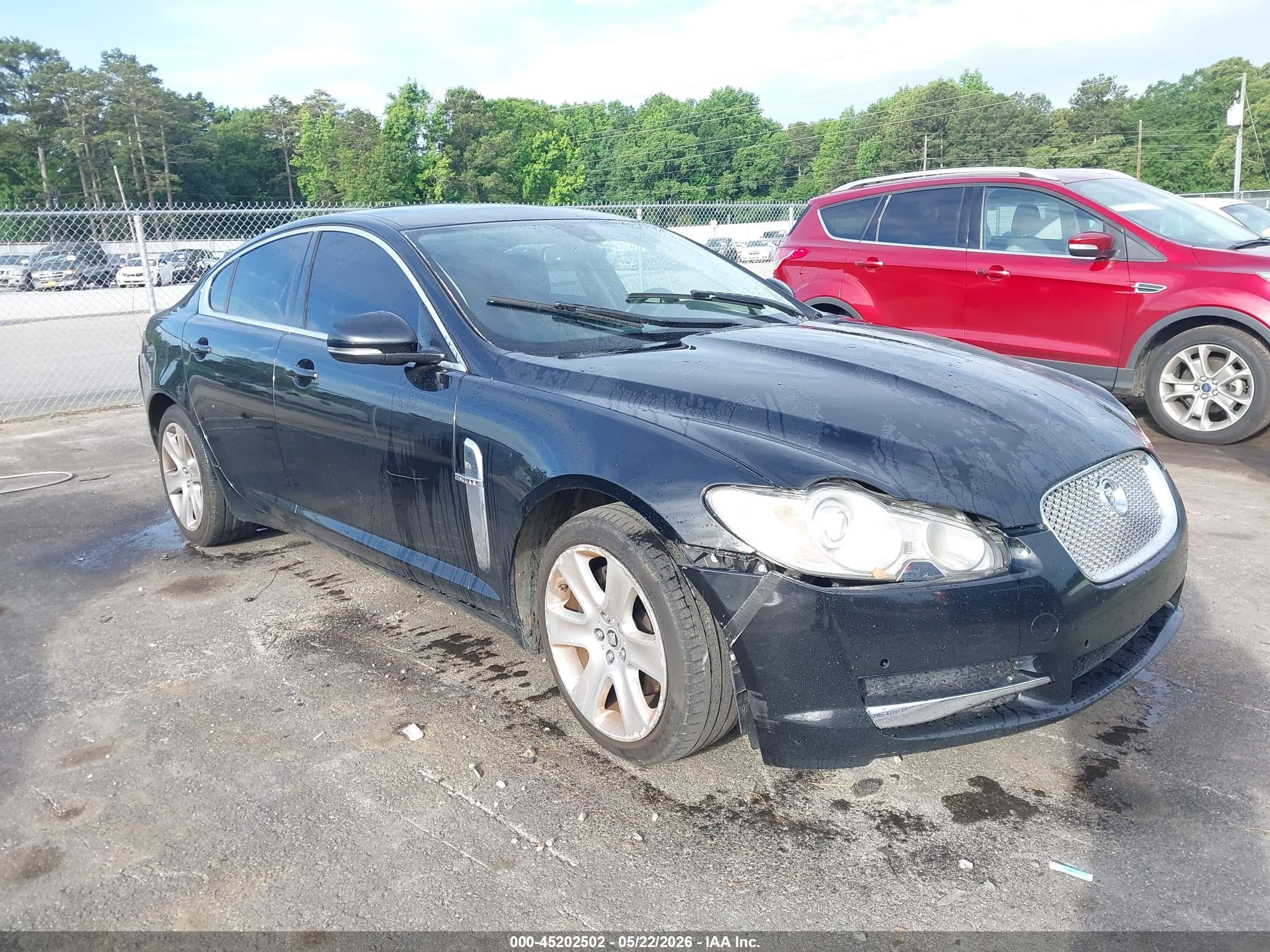 2010 Jaguar XF Luxury, VIN SAJWA0FA0AHR62388 — Normal wear