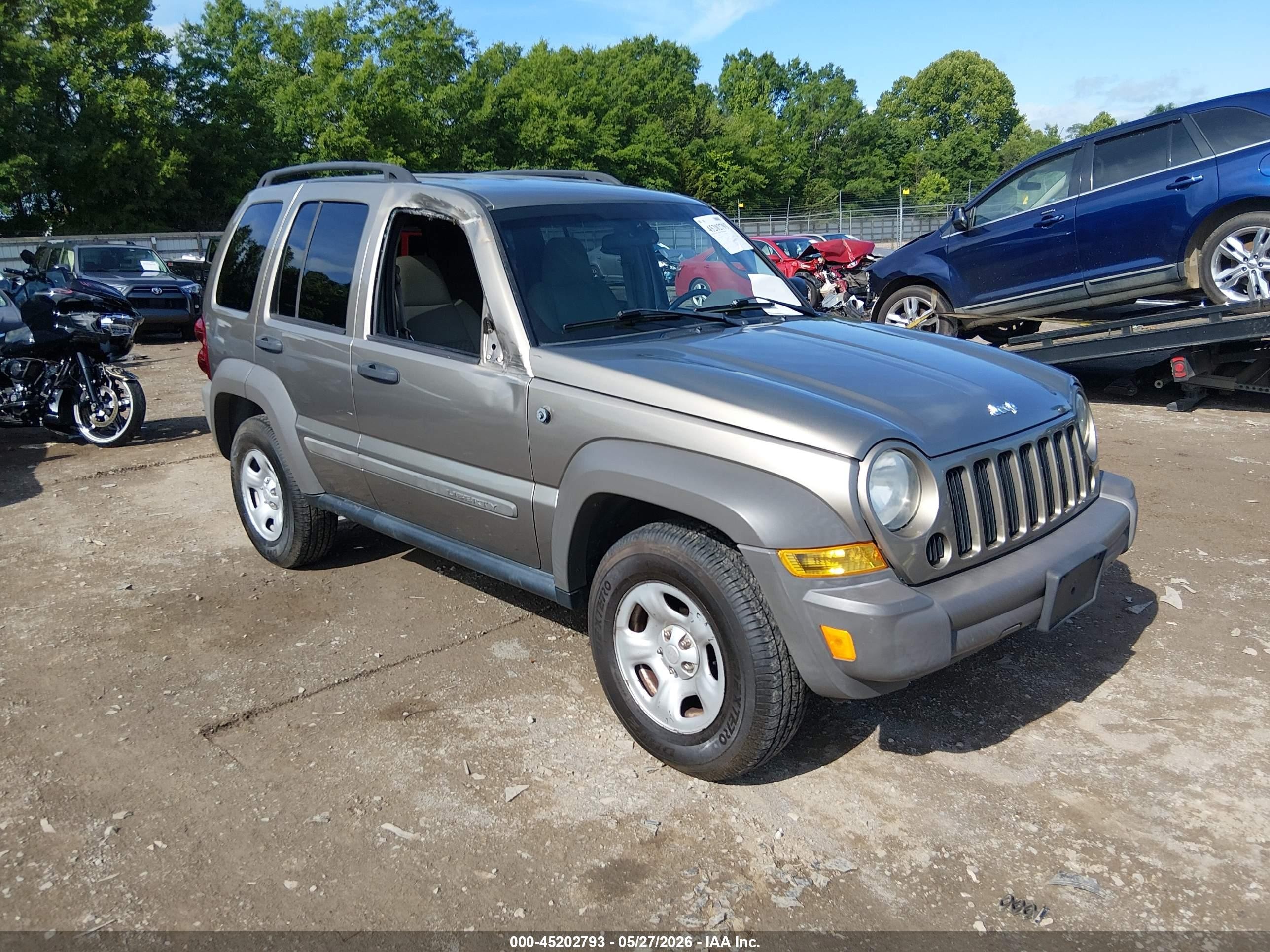 2007 Jeep Liberty Sport, VIN 1J4GL48K17W670726 — Бок