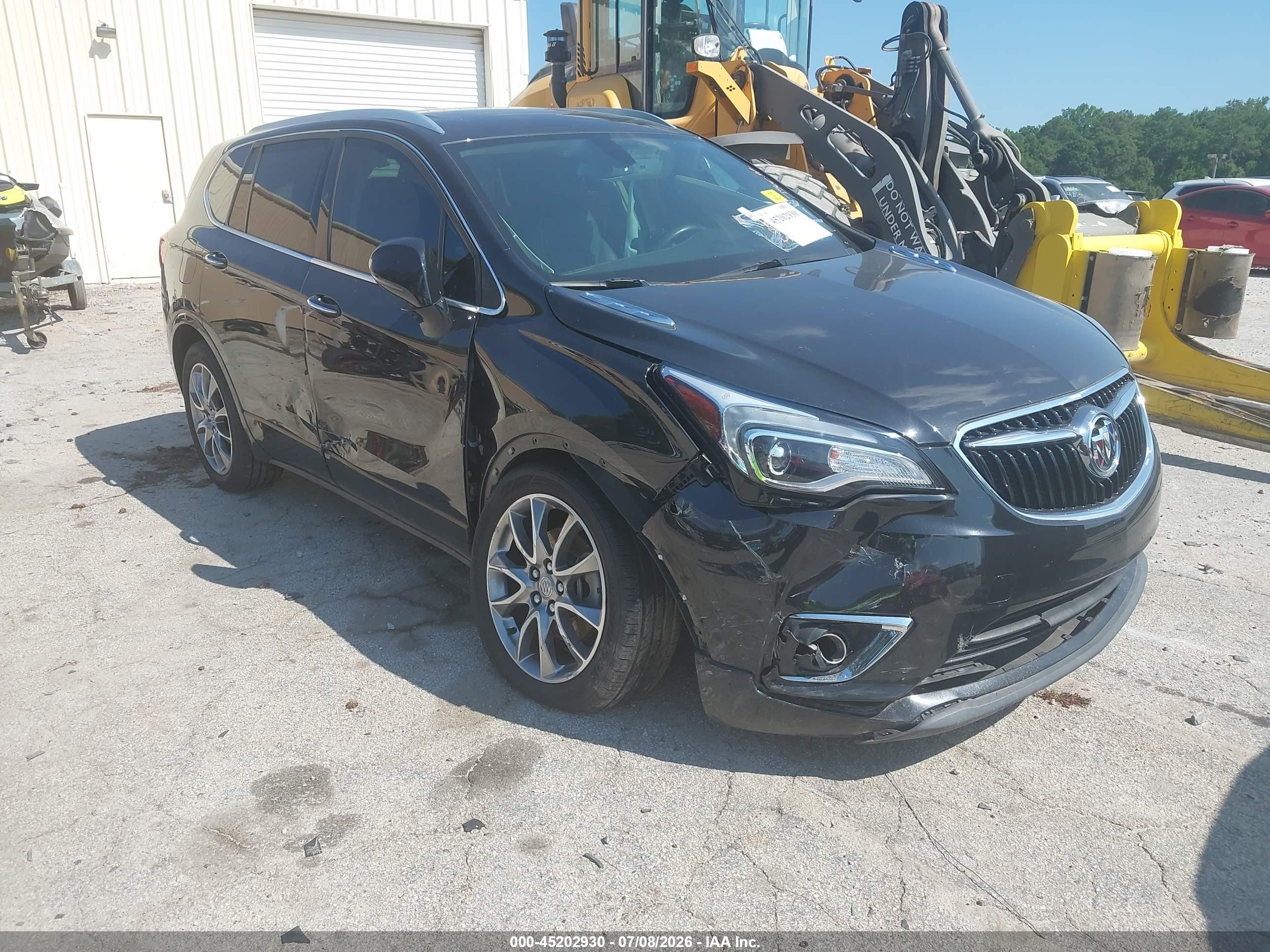 2020 Buick Envision Essence, VIN LRBFXCSA3LD150189 — Front end