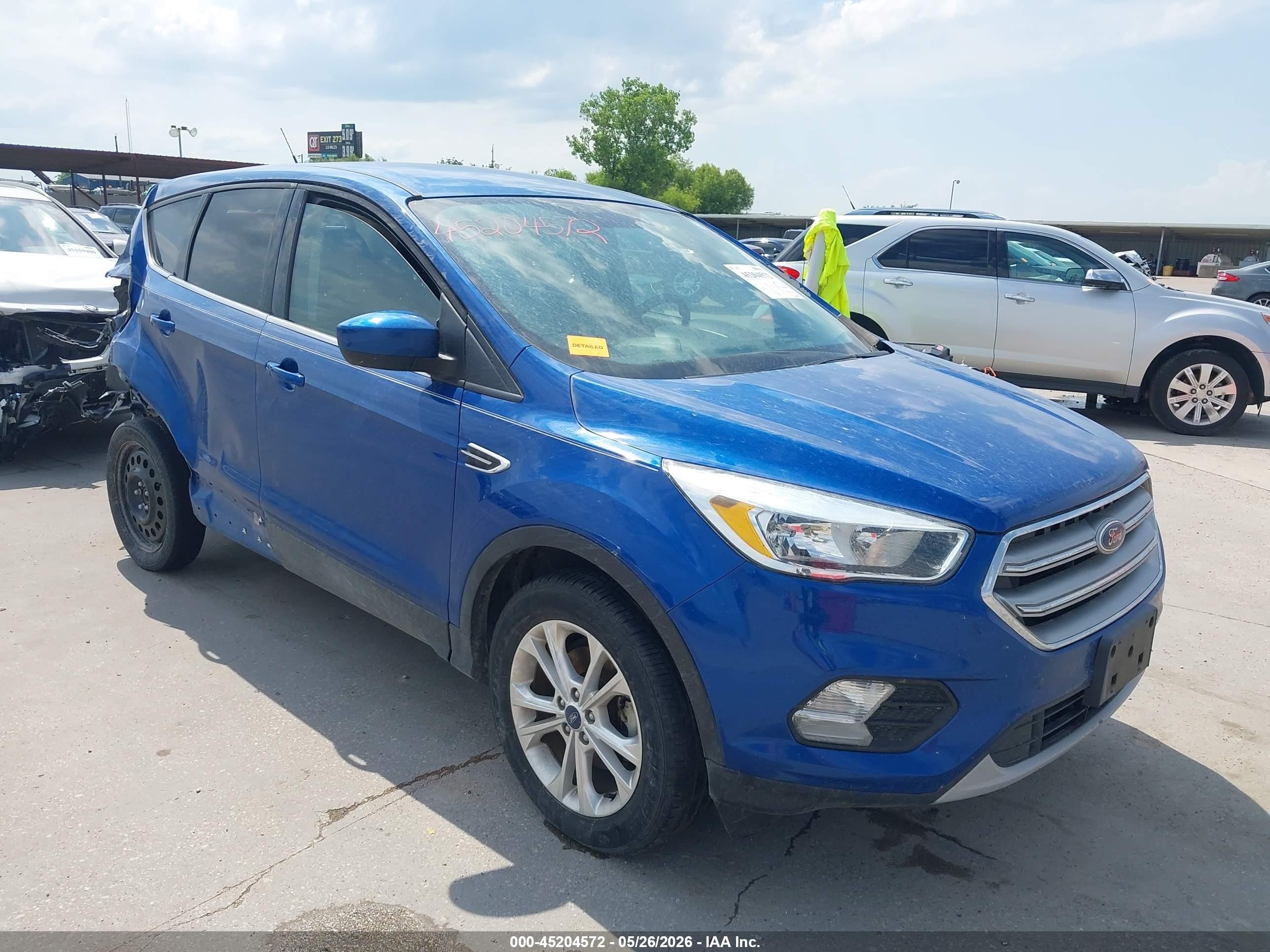 2017 Ford Escape SE, VIN 1FMCU0GD3HUB56415 — Rear end