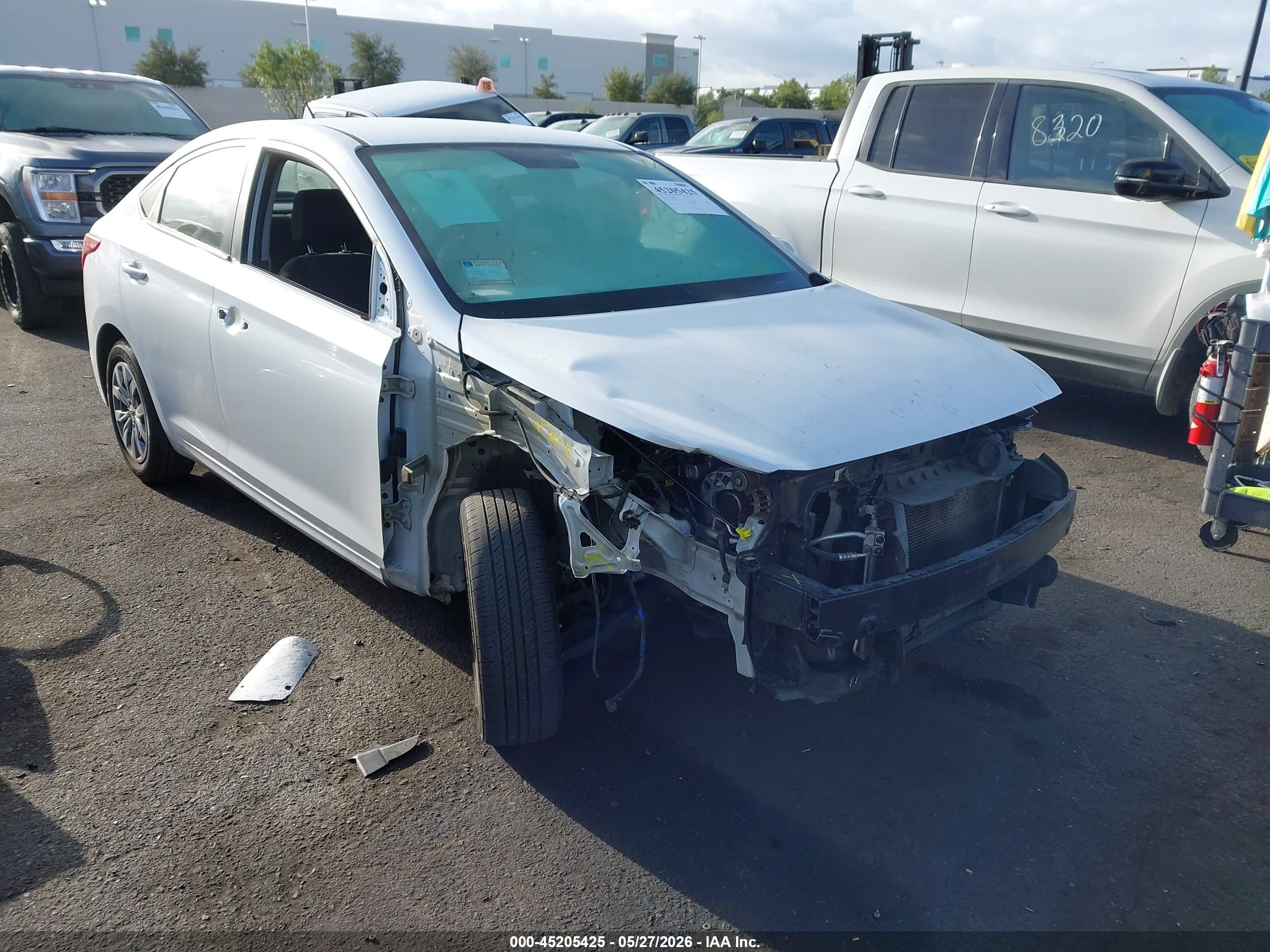2022 Hyundai Accent SE, VIN 3KPC24A62NE169288 — Front end