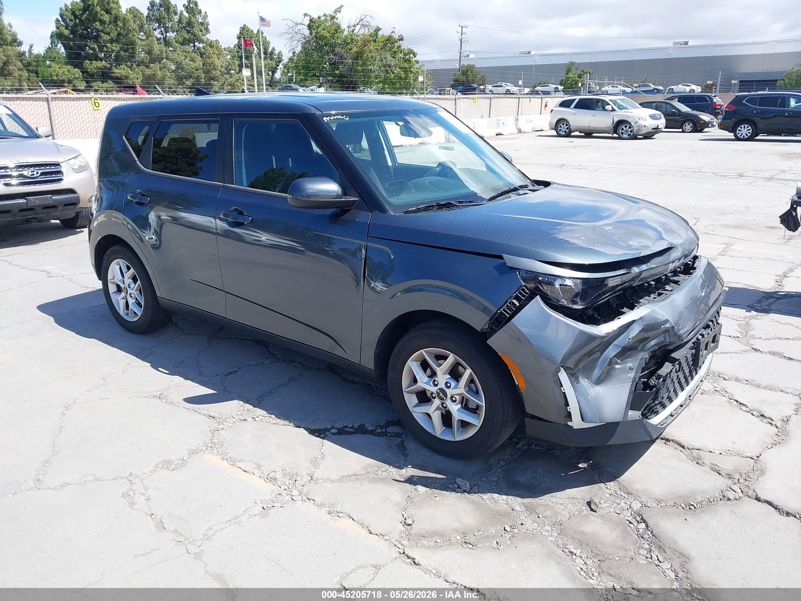 2024 Kia Soul LX, VIN KNDJ23AU6R7915182 — Front end