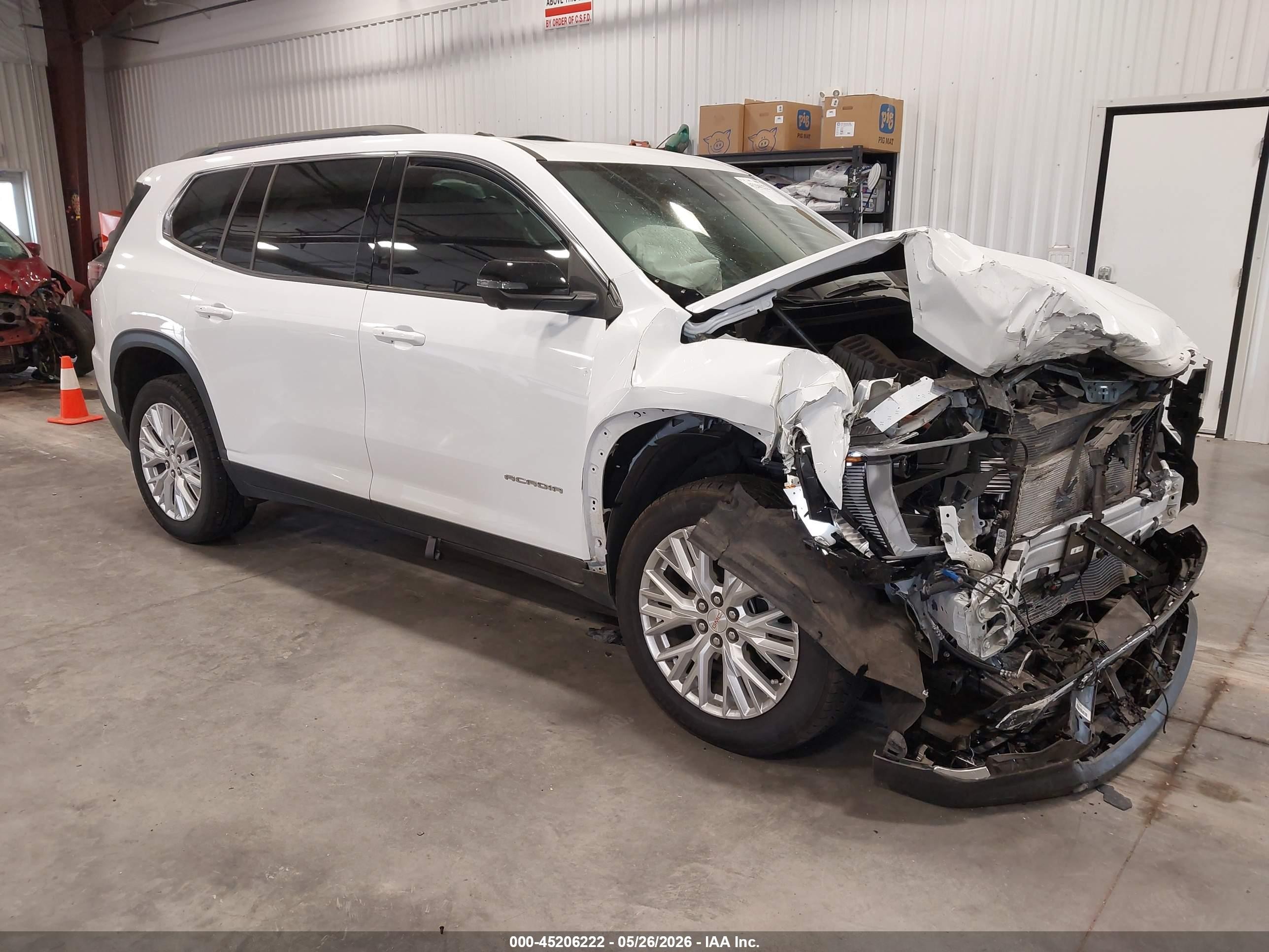 2024 GMC Acadia AWD Elevation, VIN 1GKENNKS8RJ200350 — Front end