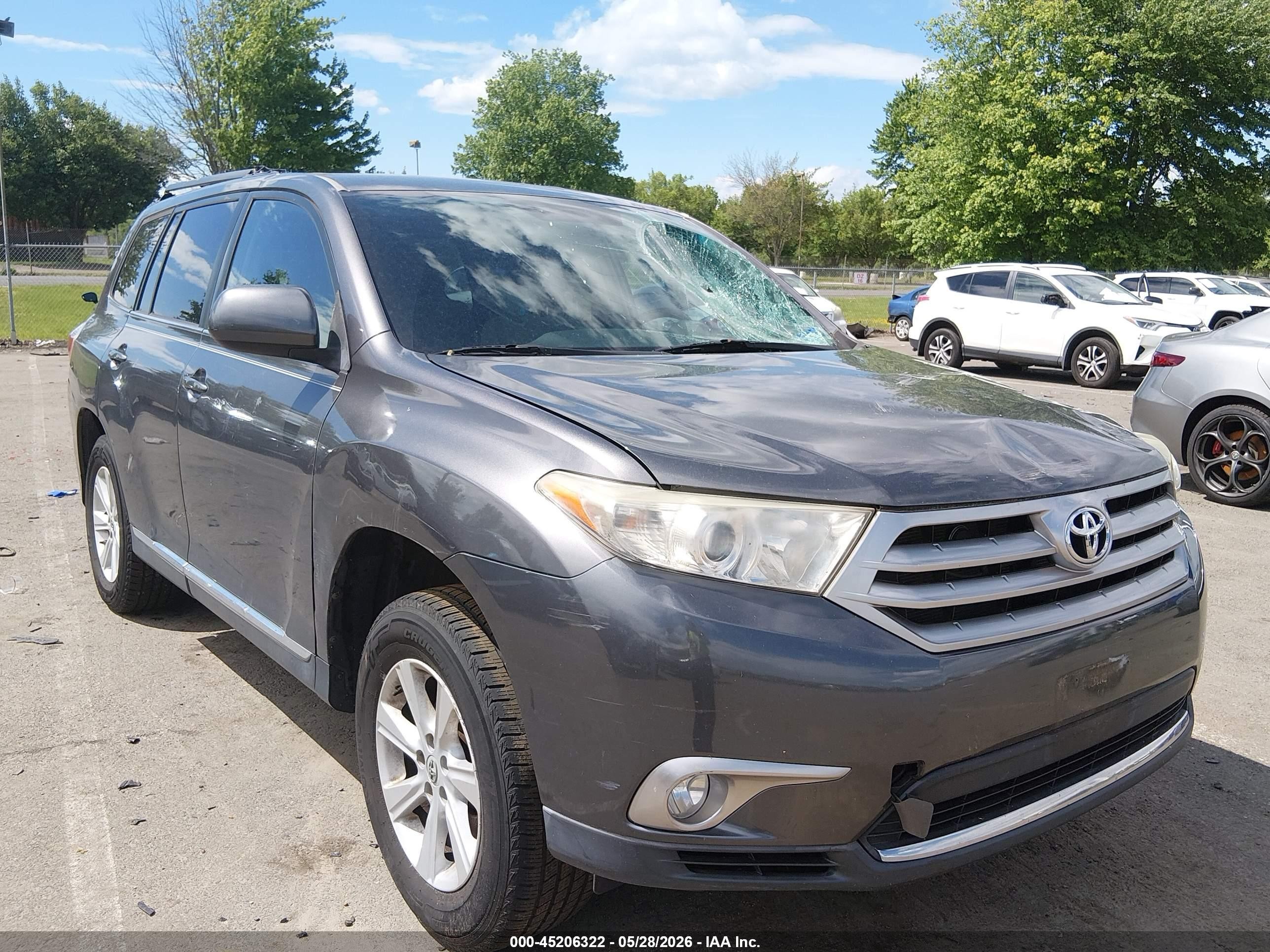 2012 Toyota Highlander, VIN 5TDBK3EH1CS095446 — Стихия