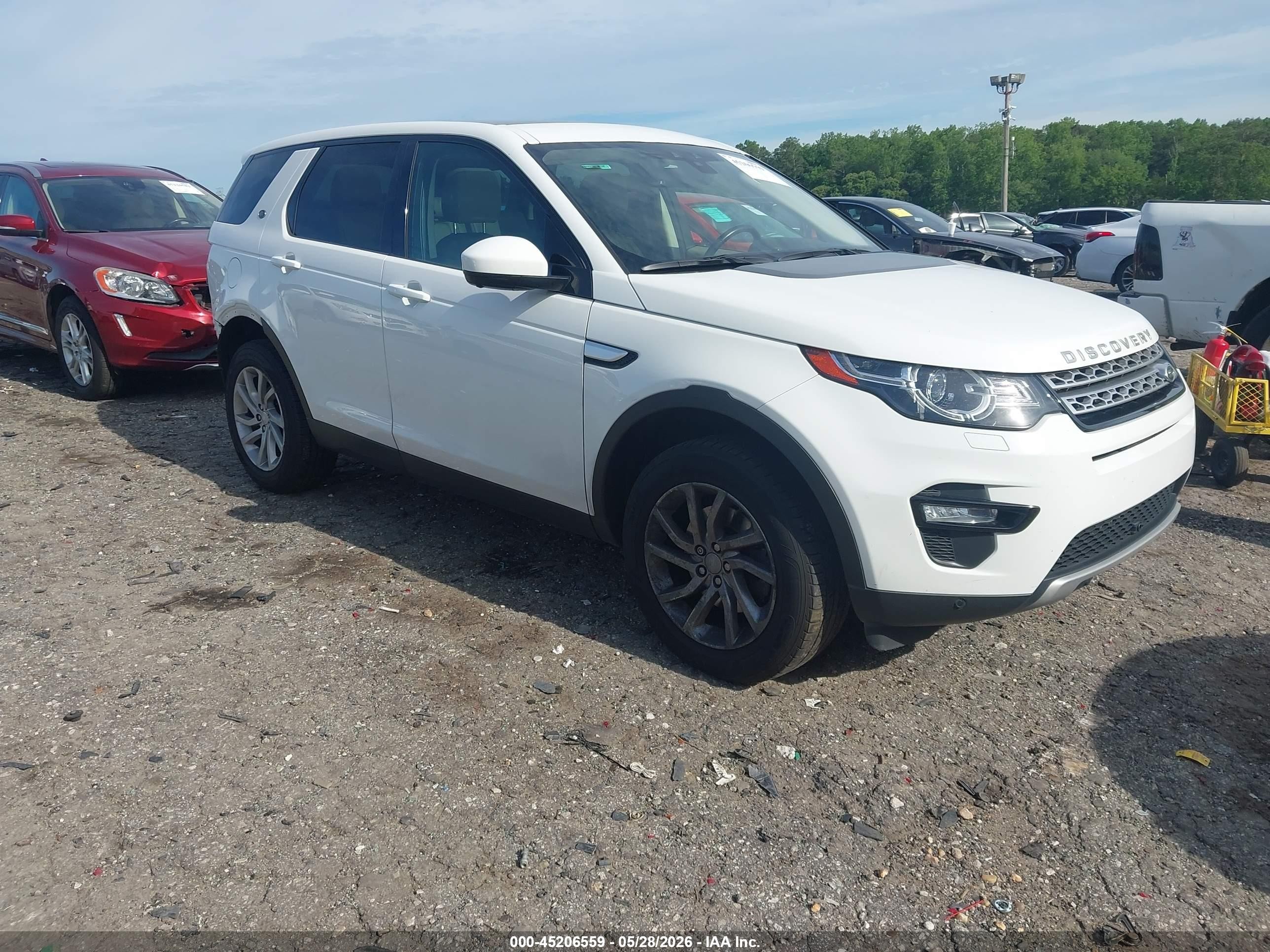 2016 Land Rover Discovery Sport HSE, VIN SALCR2BG5GH632988 — Rear end