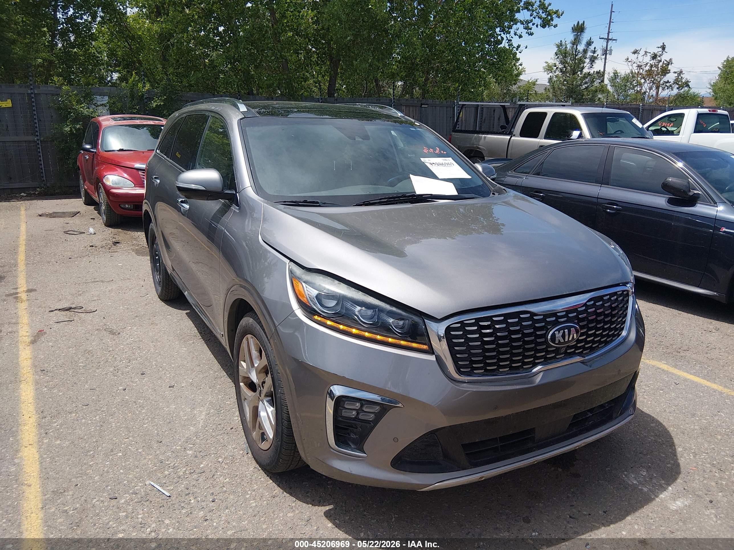 2019 Kia Sorento SX, VIN 5XYPKDA58KG459932 — Not stated