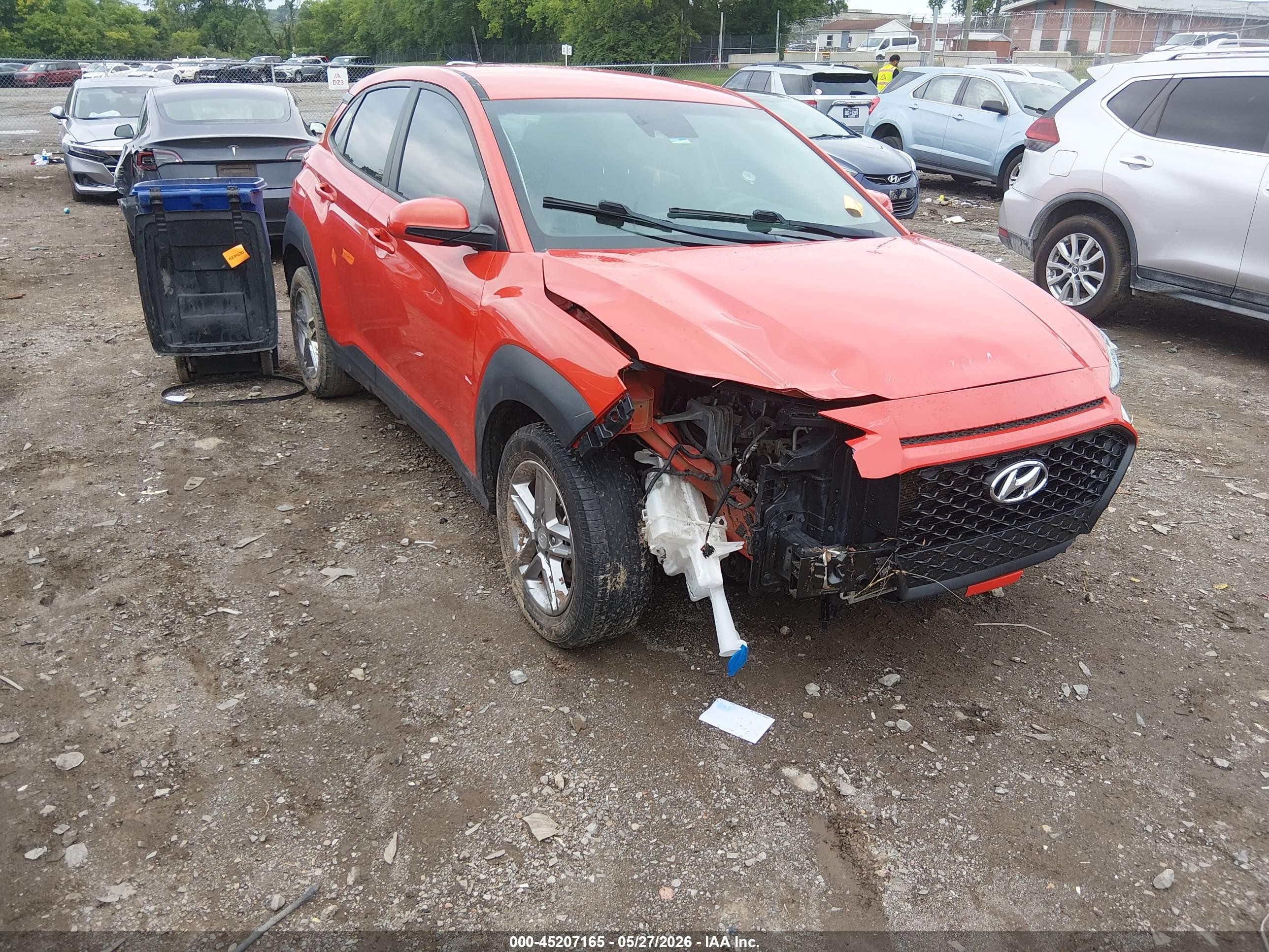 2020 Hyundai Kona SE, VIN KM8K12AAXLU545463 — Front end