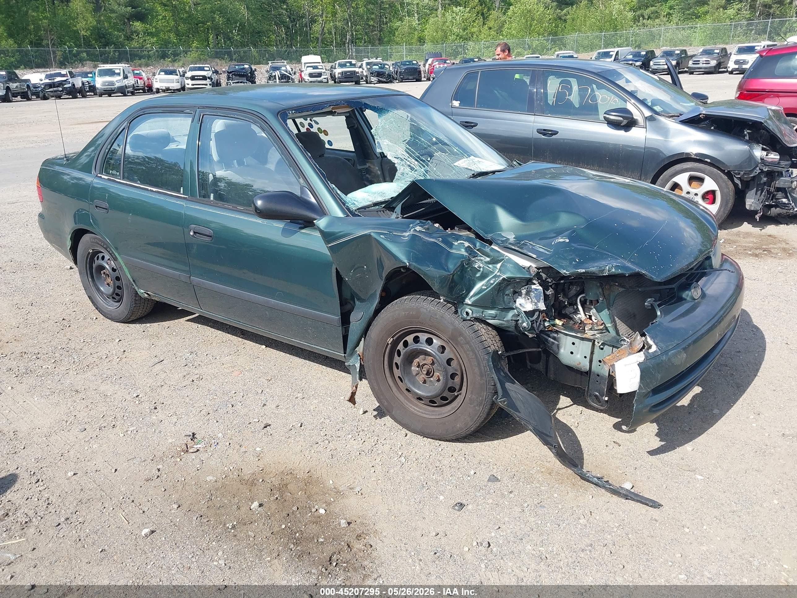 2002 Chevrolet Prizm Lsi, VIN 1Y1SK52862Z401663 — Front end