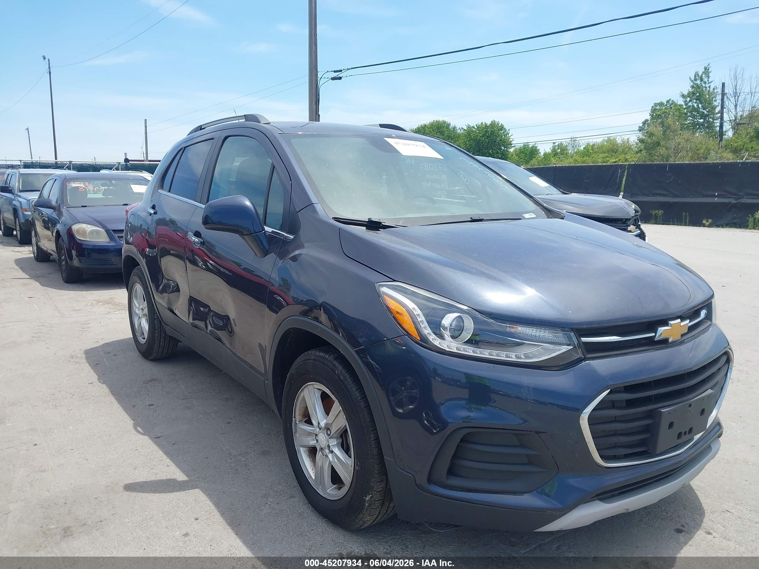 2019 Chevrolet Trax LT, VIN 3GNCJLSB4KL272087 — Repossession