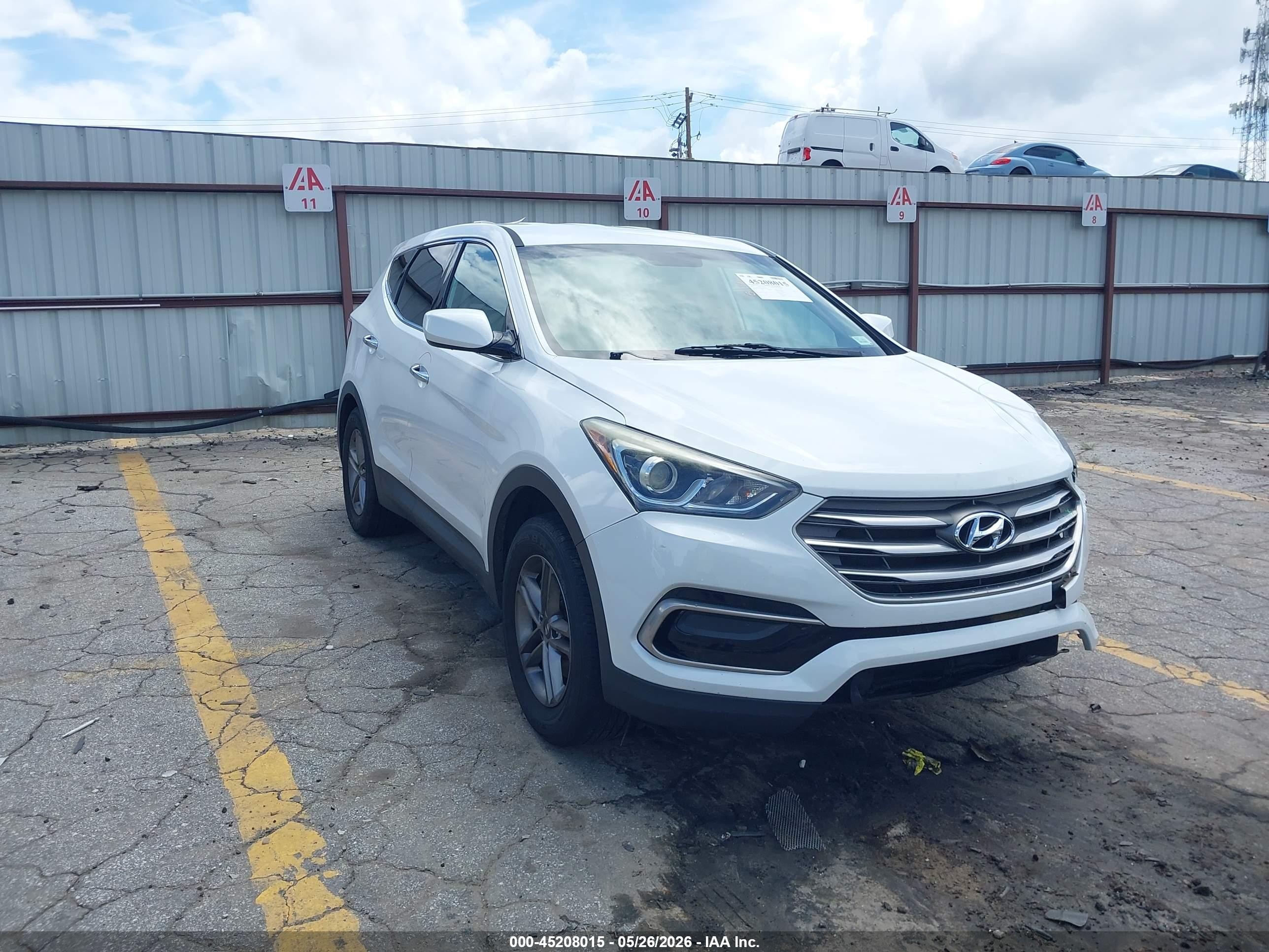 2017 Hyundai Santa Fe 2.4L, VIN 5NMZTDLB6HH023054 — Front end