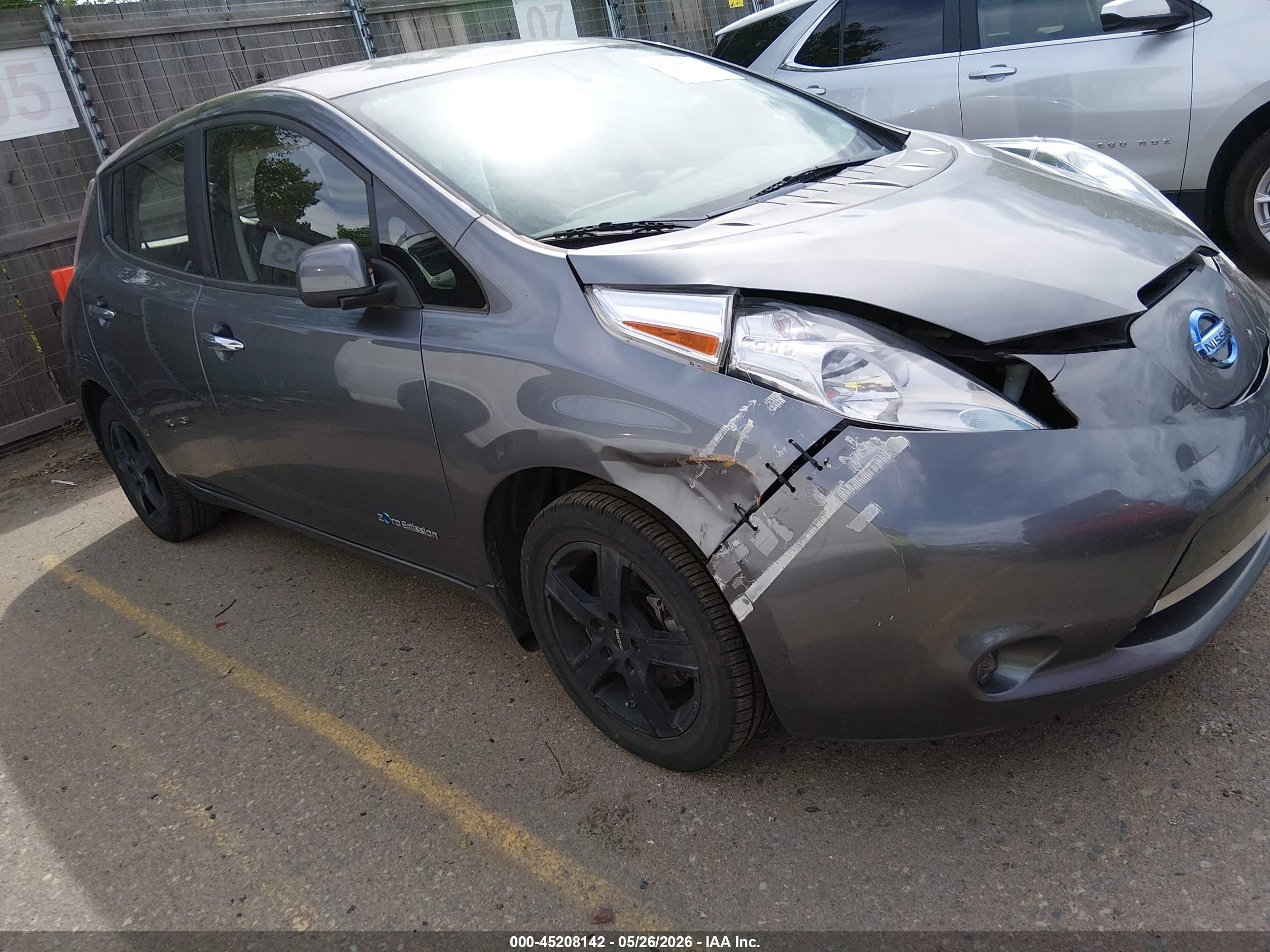 2016 Nissan LEAF S, VIN 1N4AZ0CP6GC308100 — Normal wear