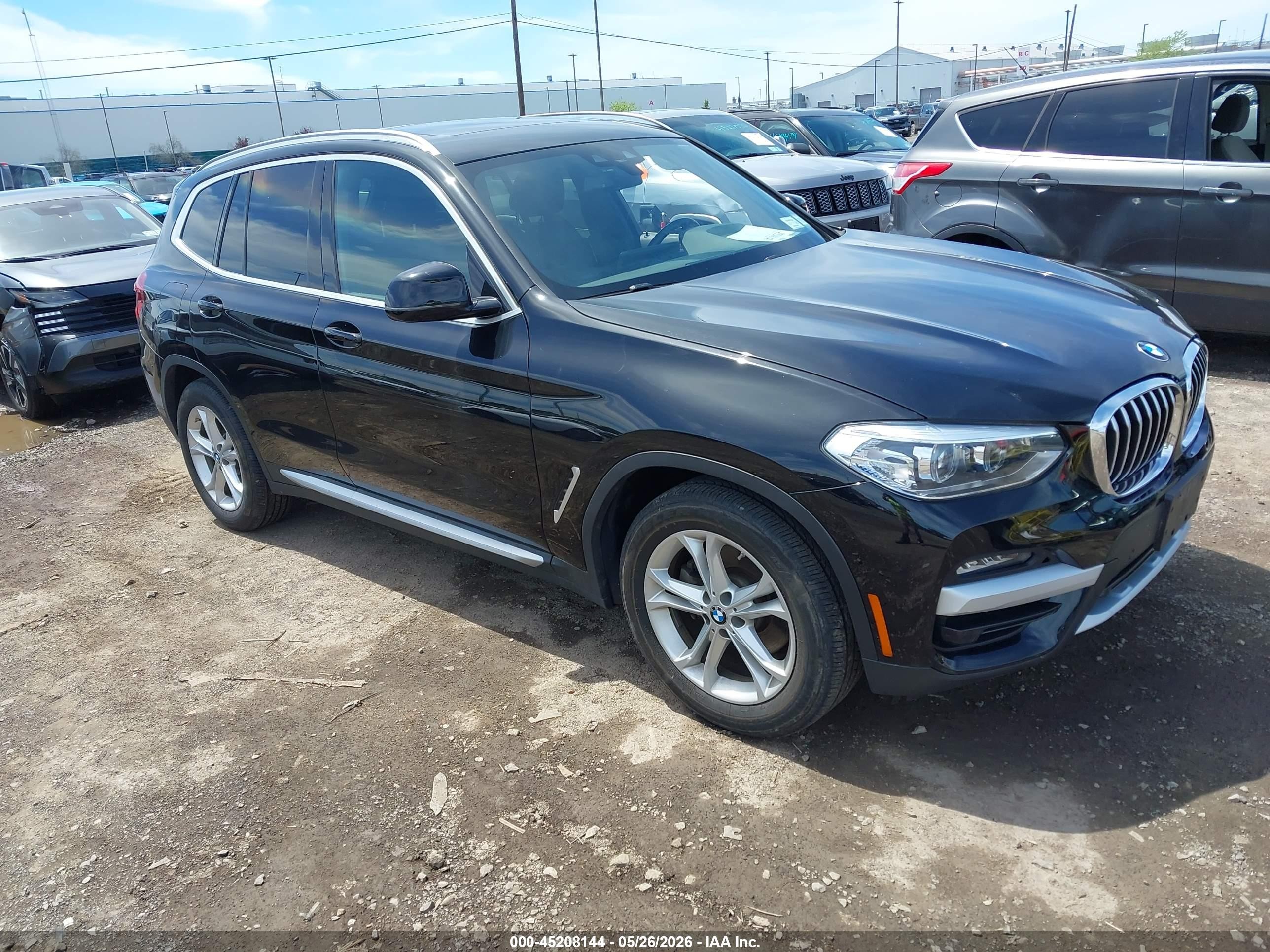 2020 BMW X3 xDrive30i, VIN 5UXTY5C01LLE57984 — Зад