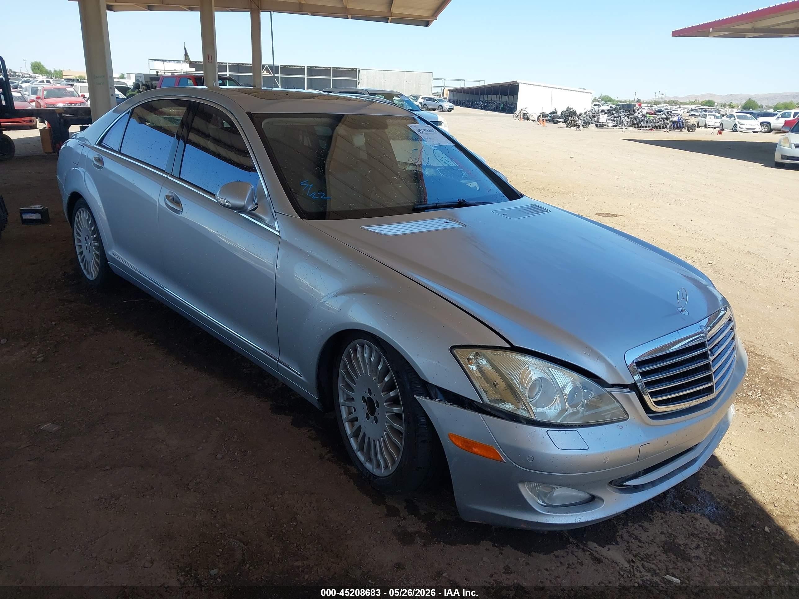 2007 Mercedes-Benz S 550, VIN WDDNG86X47A116560 — Normal wear