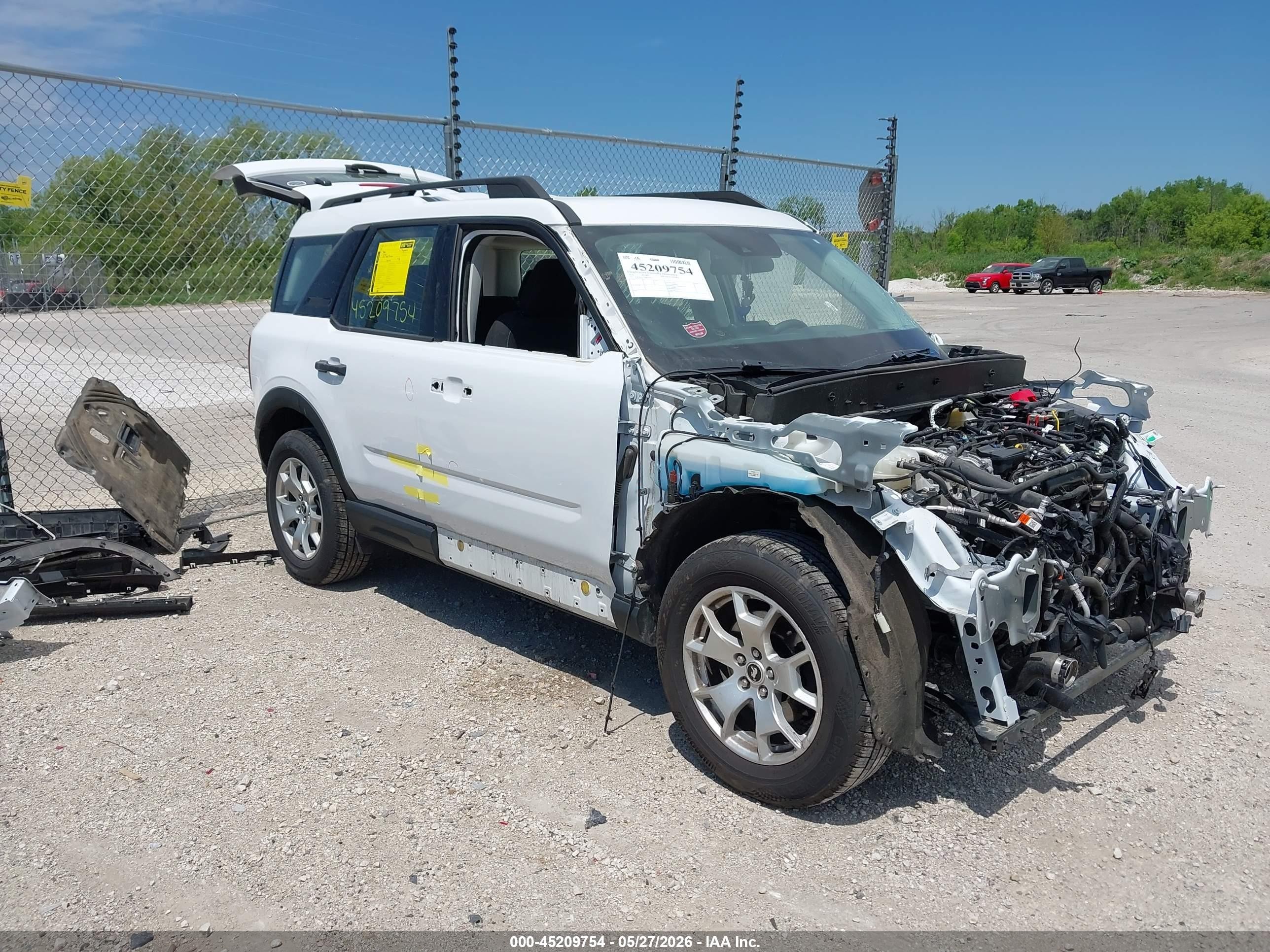 2021 Ford Bronco Sport, VIN 3FMCR9A69MRB38051 — Front end