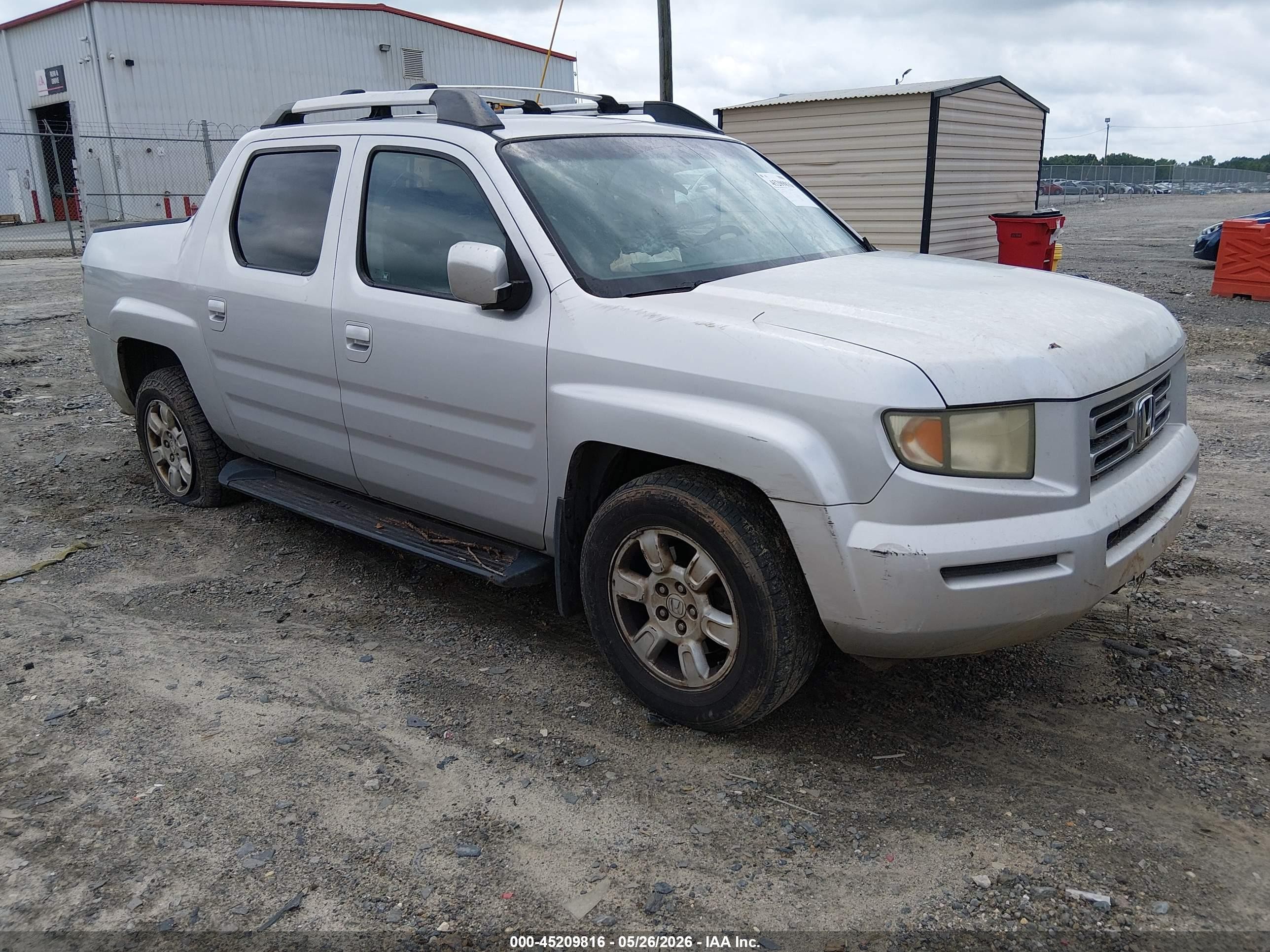 2006 Honda Ridgeline RTS, VIN 2HJYK16456H536908 — Not stated