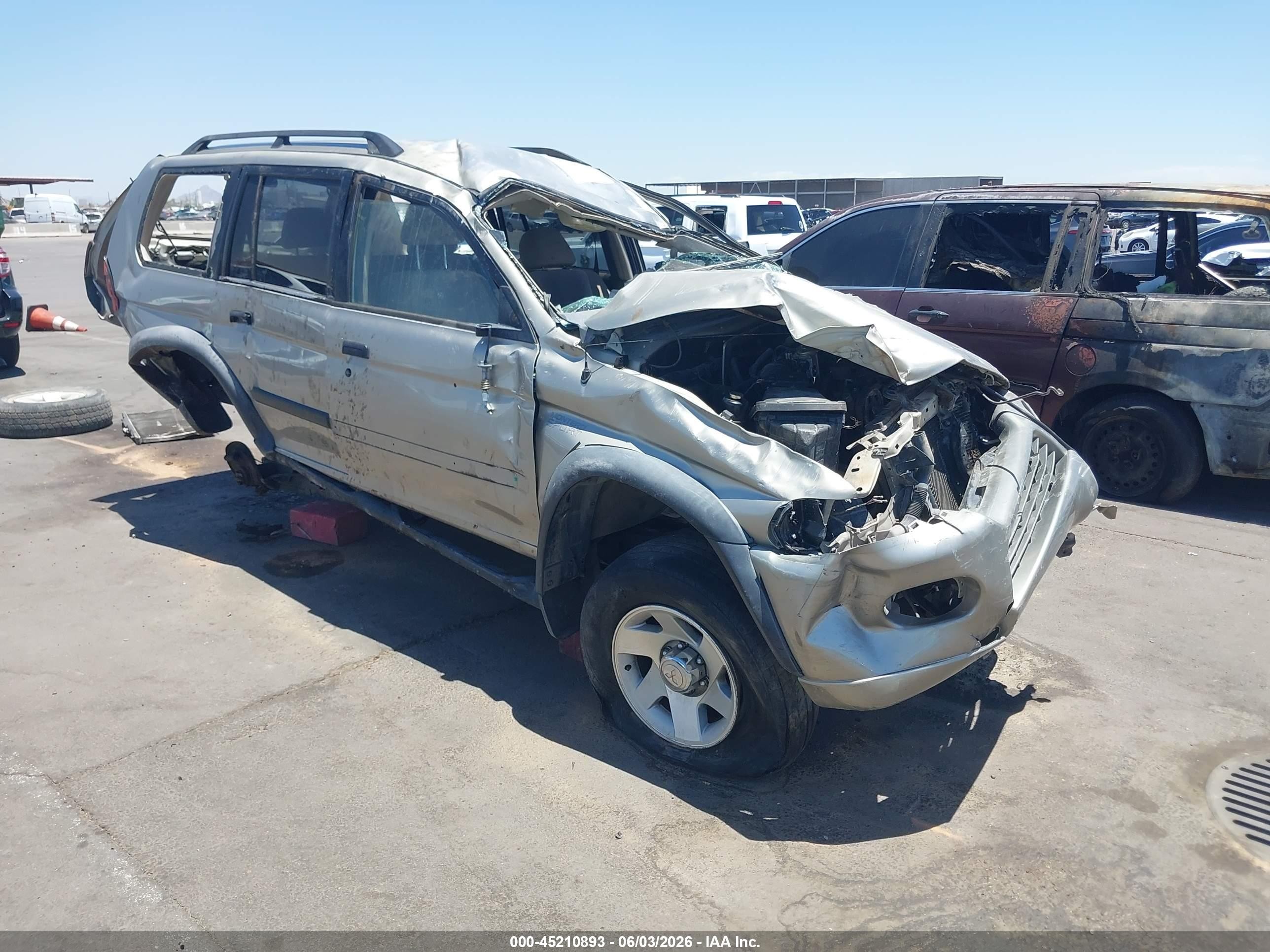2003 Mitsubishi Montero Sport ES, VIN JA4LS21H73J046196 — Фото с аукциона 1 of 12