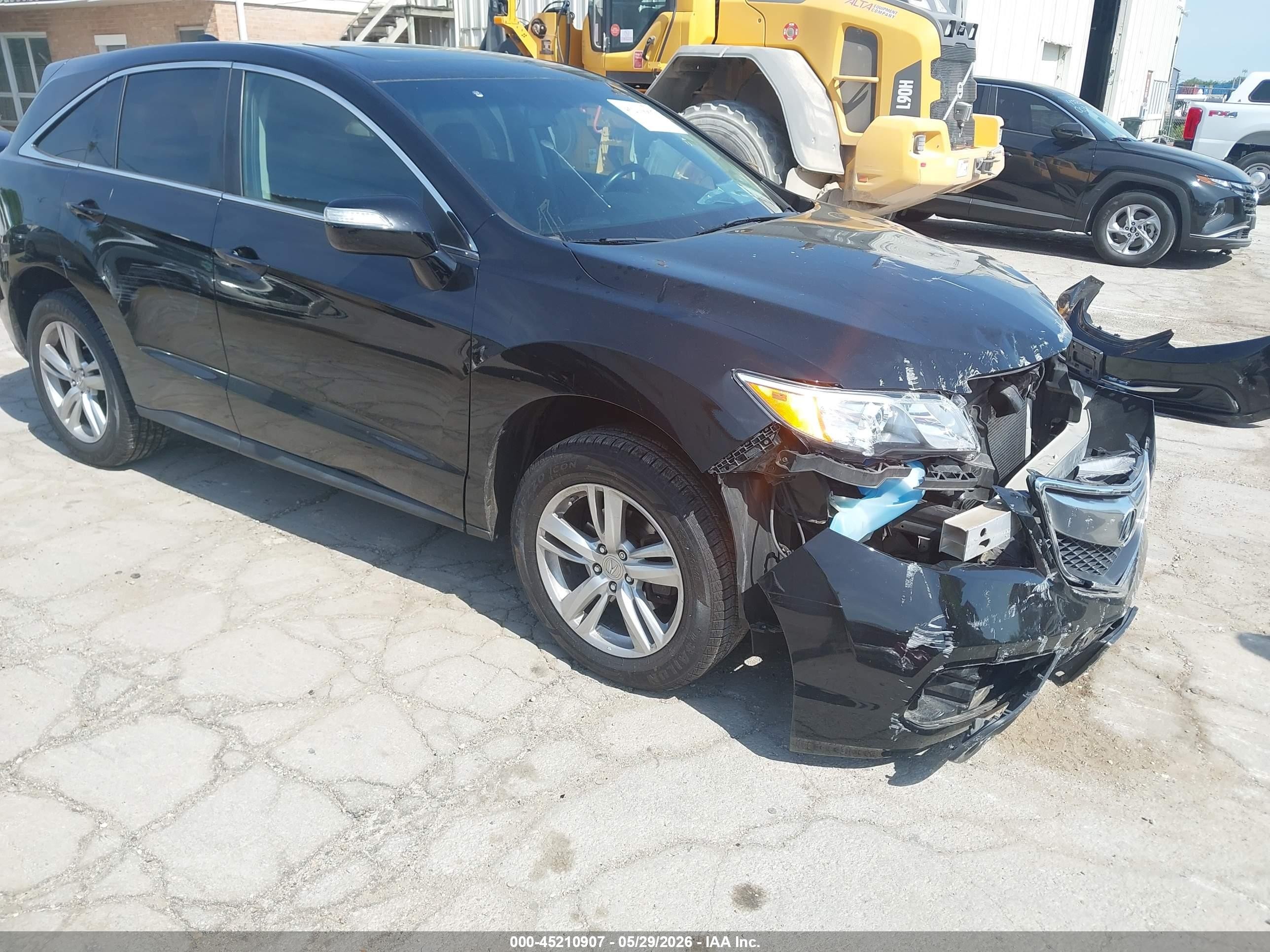 2015 Acura RDX, VIN 5J8TB4H32FL008784 — Front end