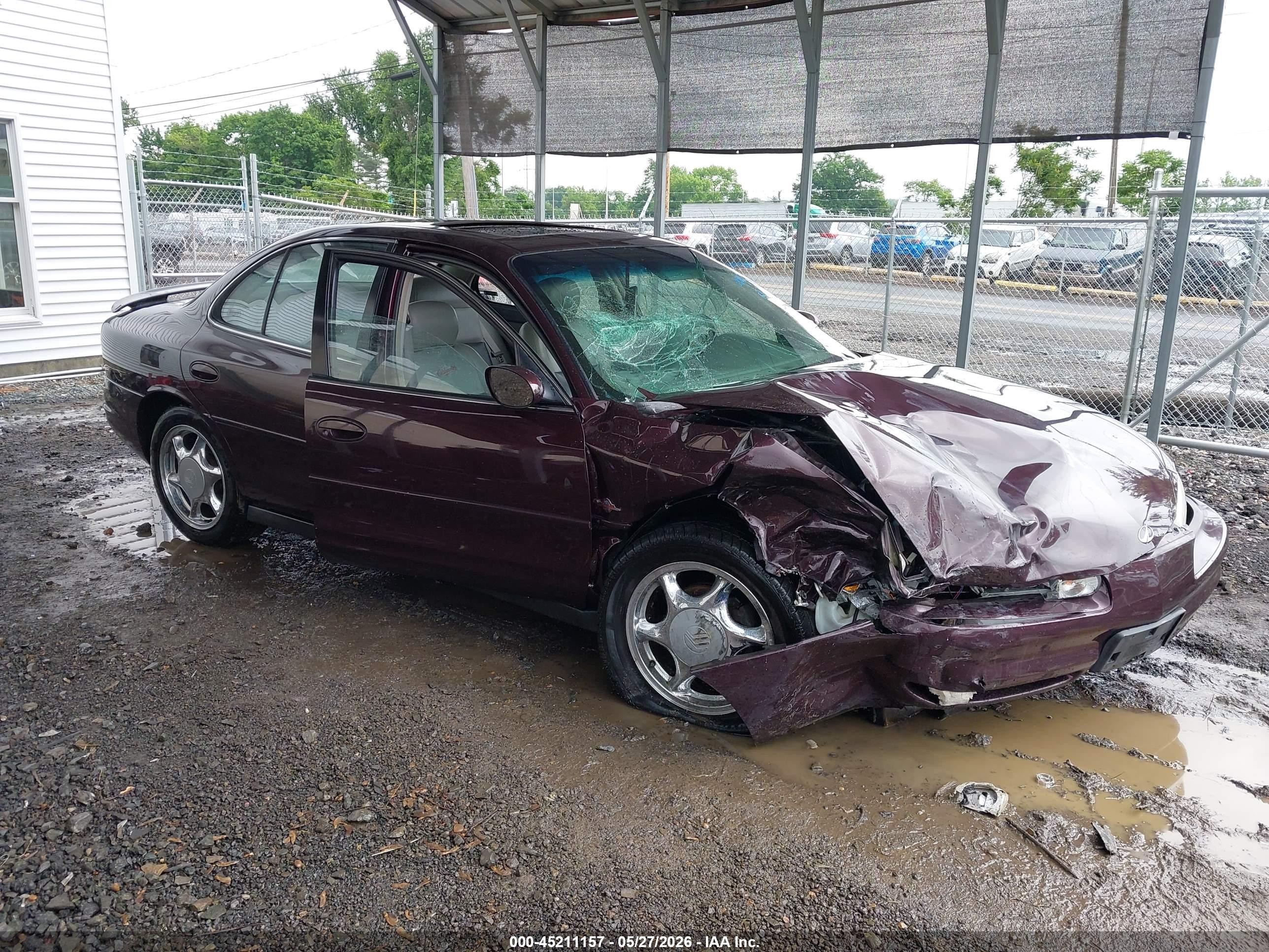 2002 Oldsmobile Intrigue GL, VIN 1G3WS52H62F284948 — Перед