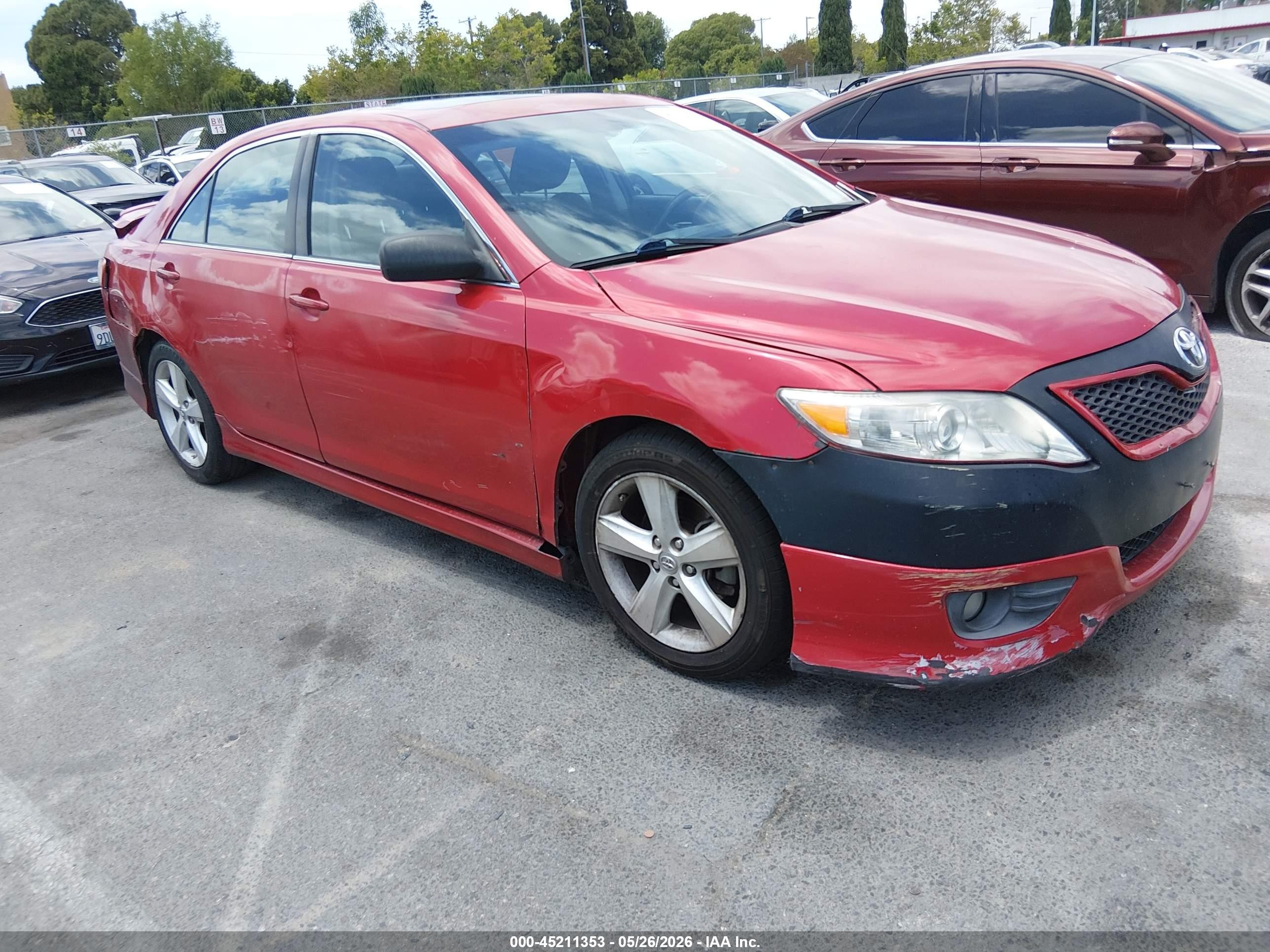2011 Toyota Camry SE, VIN 4T1BF3EK3BU712285 — Rear end