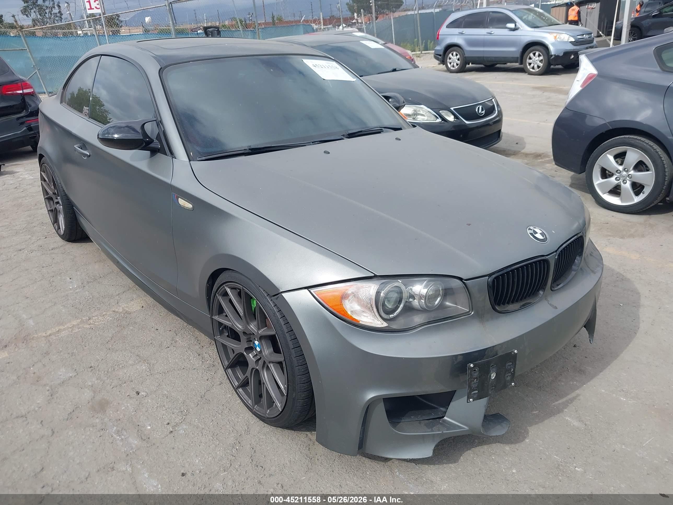 2011 BMW 1 Series 135i, VIN WBAUC9C50BVM11289 — Front end