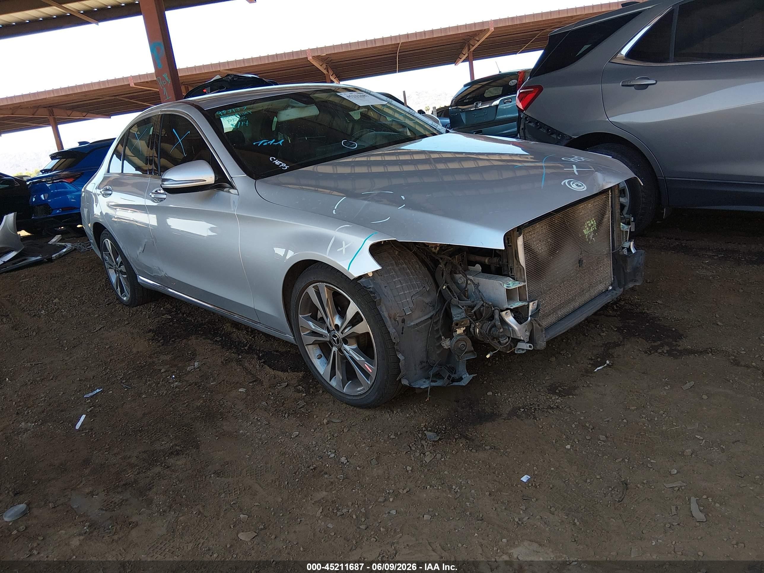 2017 Mercedes-Benz C 300, VIN 55SWF4JB0HU217219 — All over