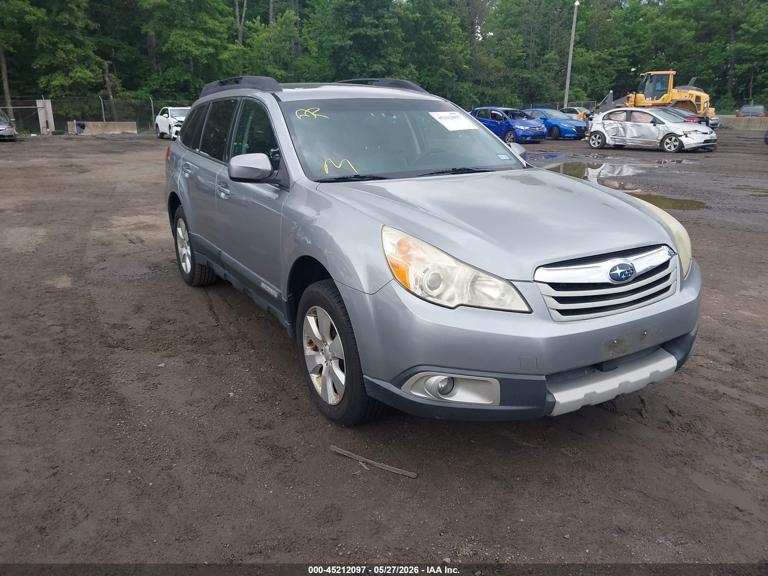 2011 Subaru Outback Limited Power Moon, VIN 4S4BRDLCXB2349343 — Обычный износ