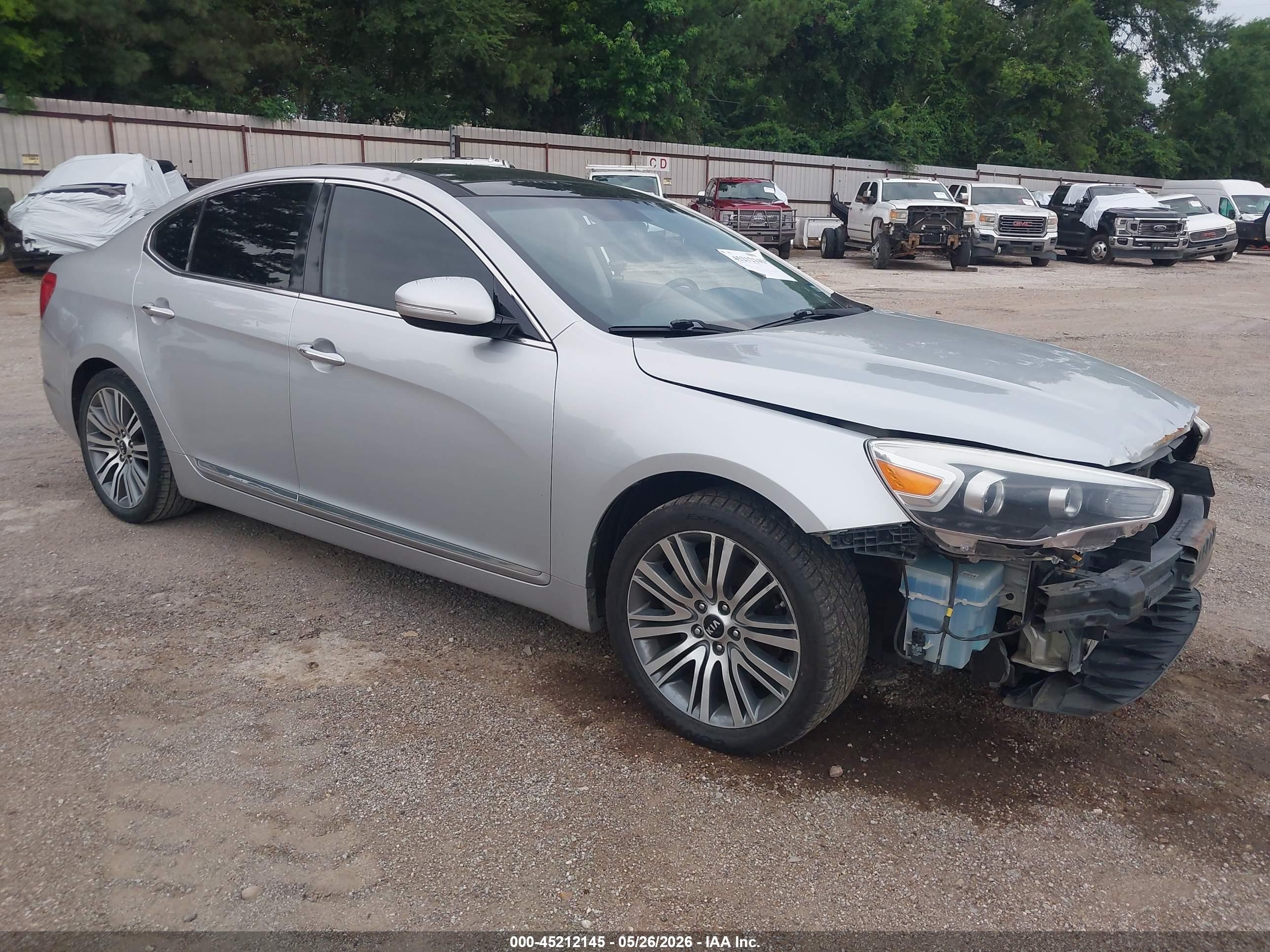 2016 Kia Cadenza, VIN KNALN4D75G5217566 — Front end