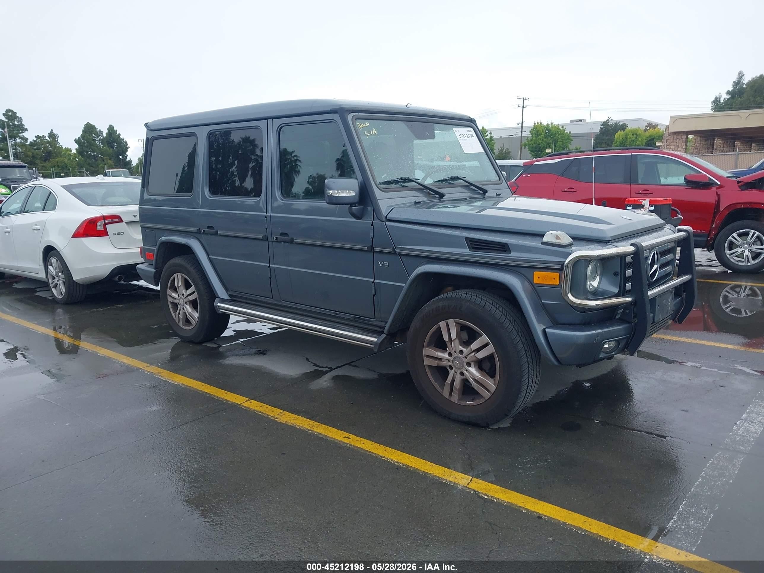 2010 Mercedes-Benz G 550, VIN WDCYC3HF8AX184269 — Undercarriage