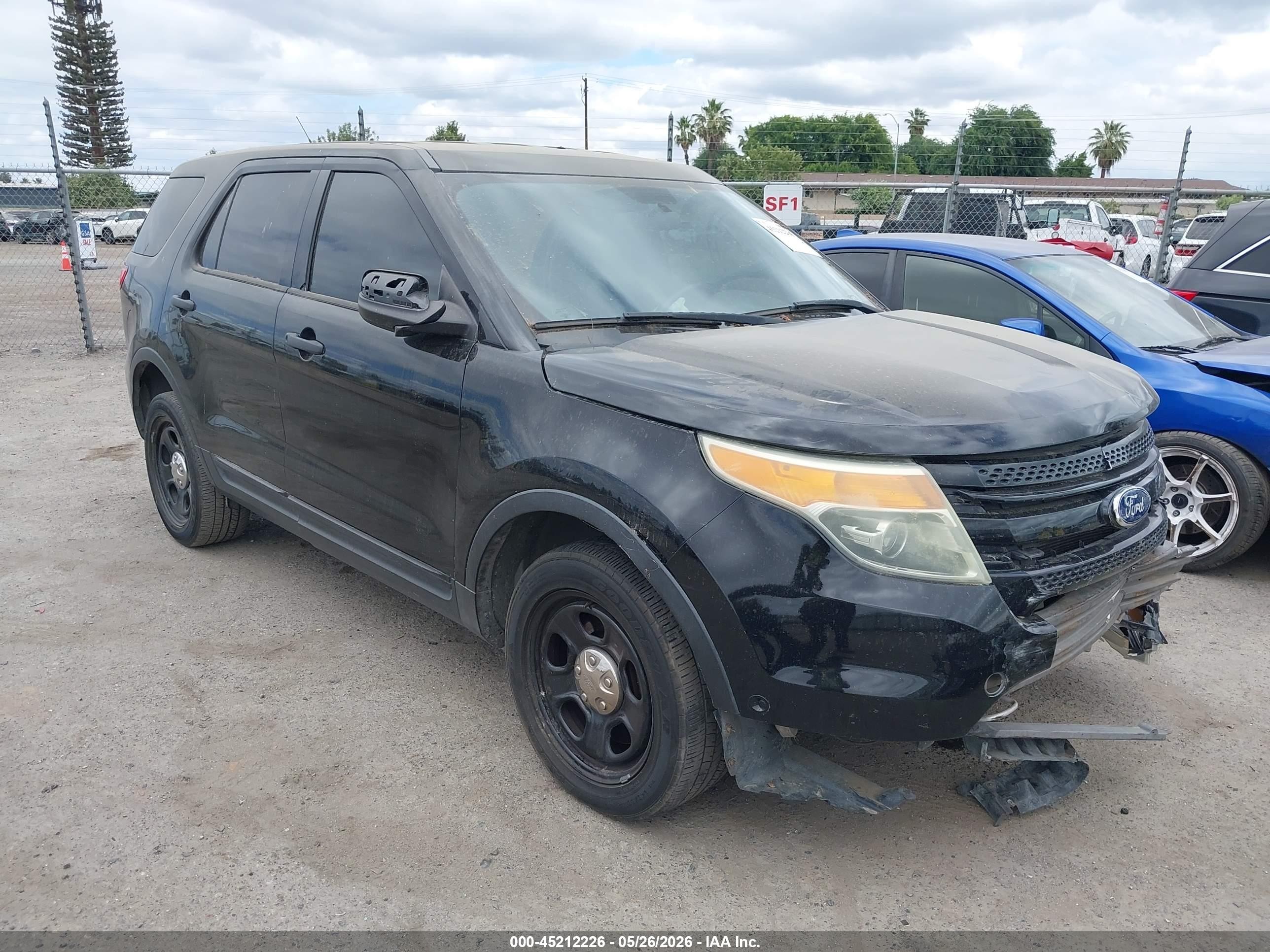 2013 Ford Police Interceptor Utility, VIN 1FM5K8AR3DGC72921 — Front end