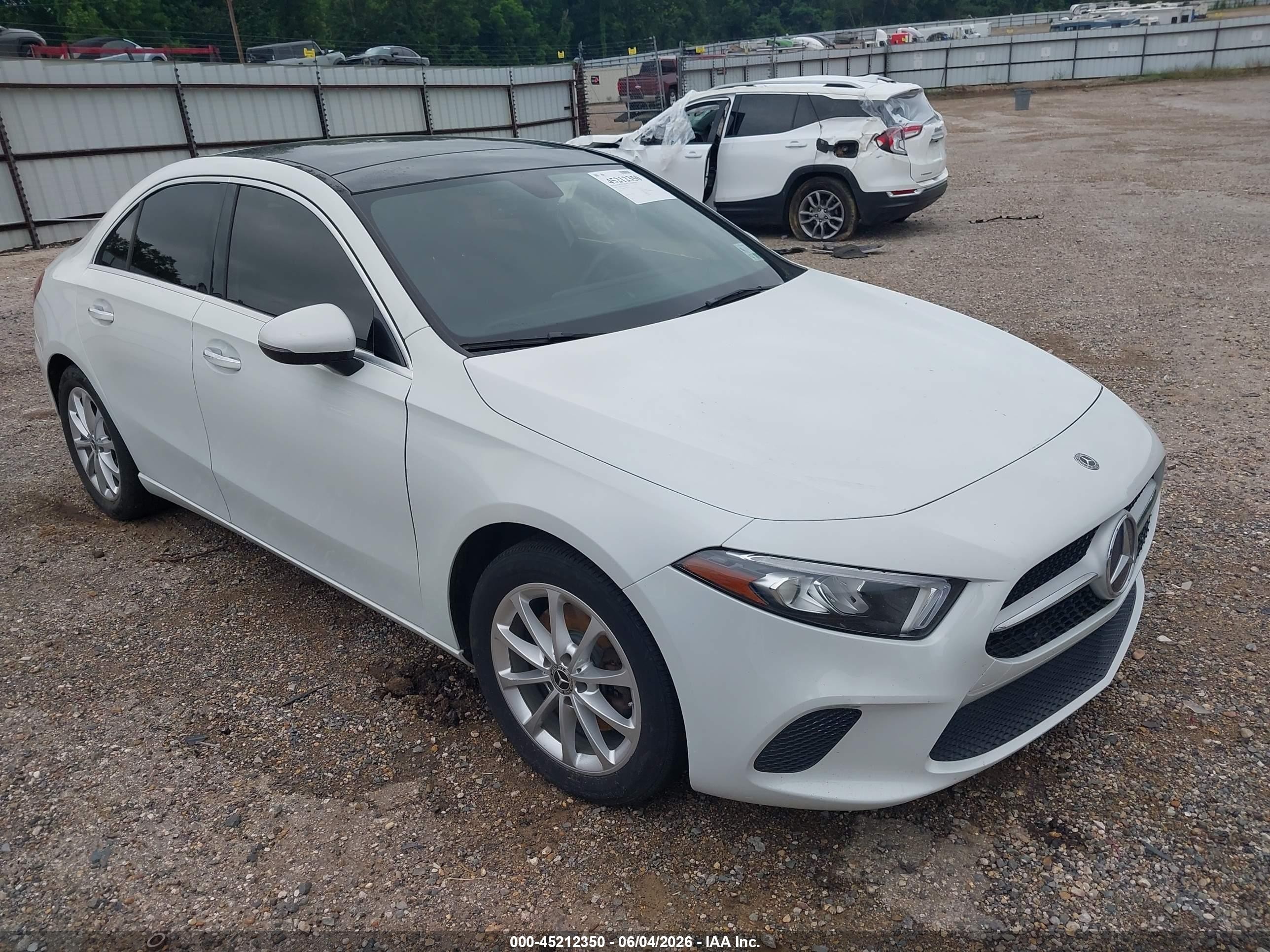 2020 Mercedes-Benz A 220, VIN WDD3G4EB6LW042321 — Electrical