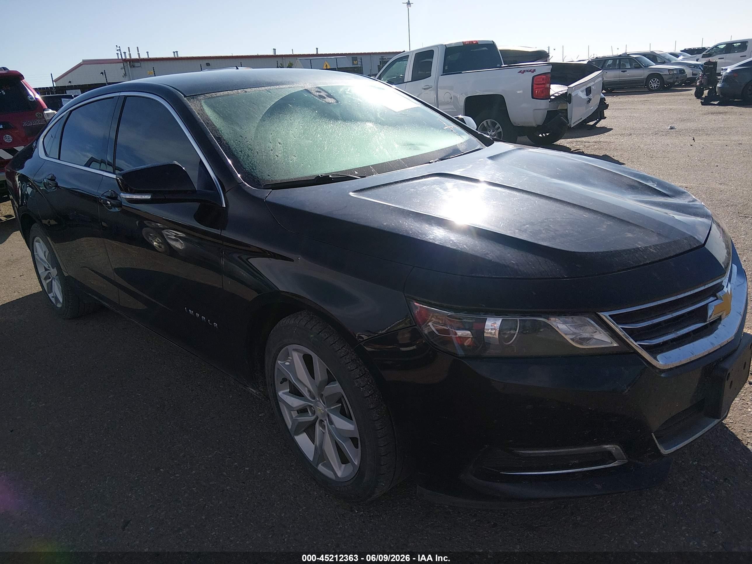 2018 Chevrolet Impala LT, VIN 2G1105SA0J9168292 — Front end