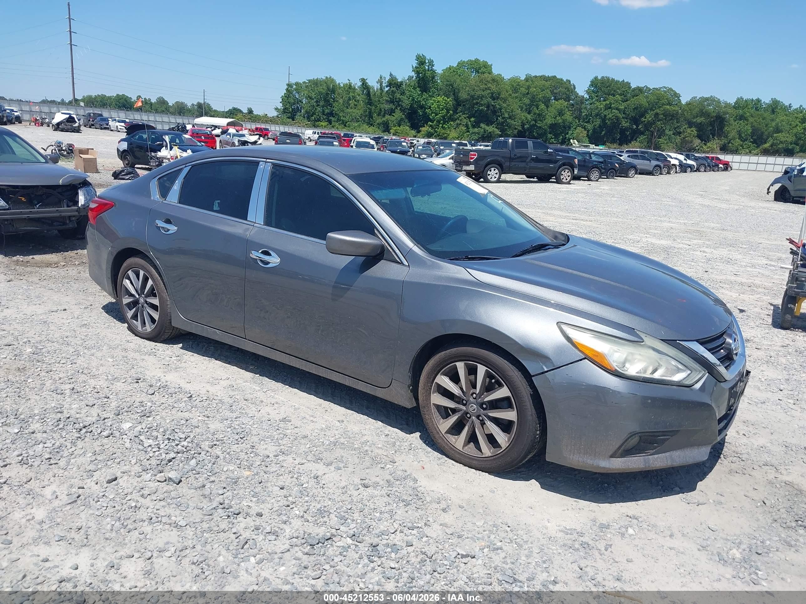2017 Nissan Altima SV, VIN 1N4AL3AP3HC165307 — Repossession