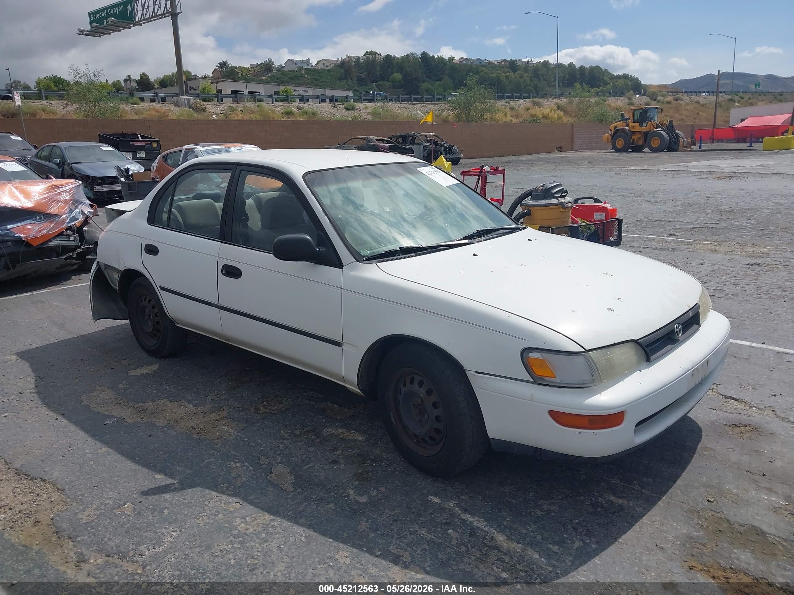 1995 Toyota Corolla DX, VIN JT2AE09B2S0083548 — Rear end