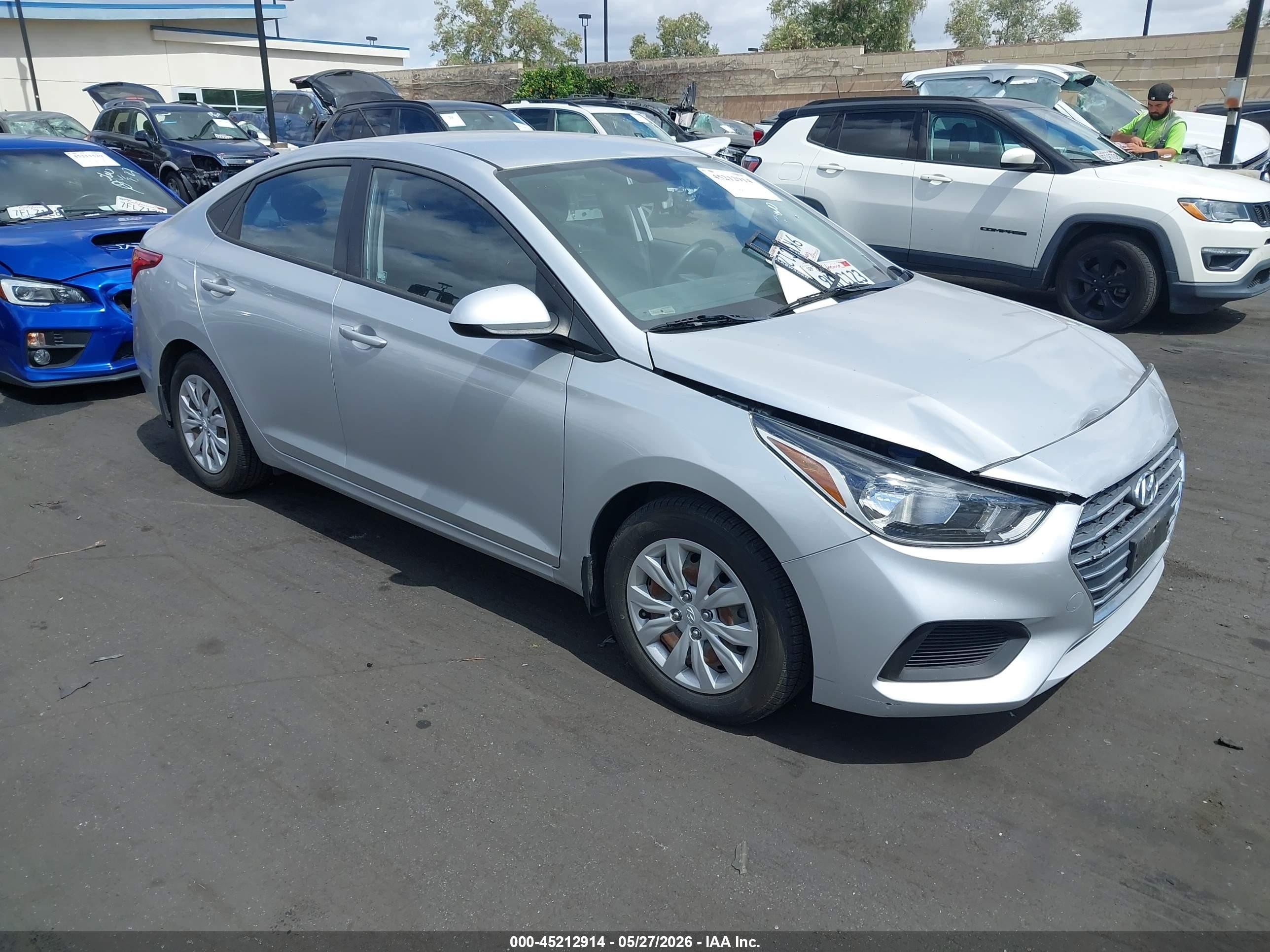 2020 Hyundai Accent SE, VIN 3KPC24A66LE101590 — Front end