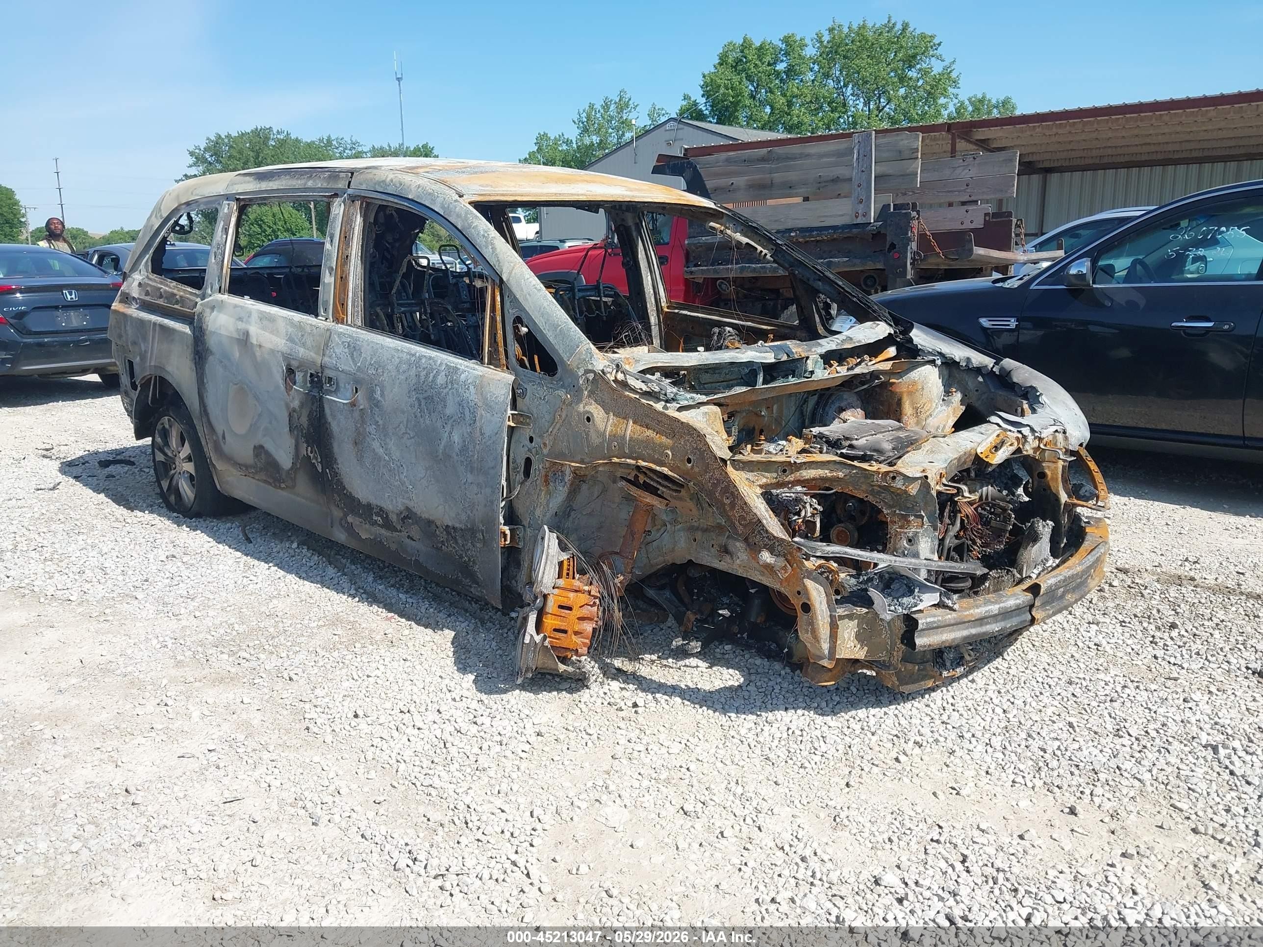 2014 Honda Odyssey EX, VIN 5FNRL5H46EB038473 — Interior fire