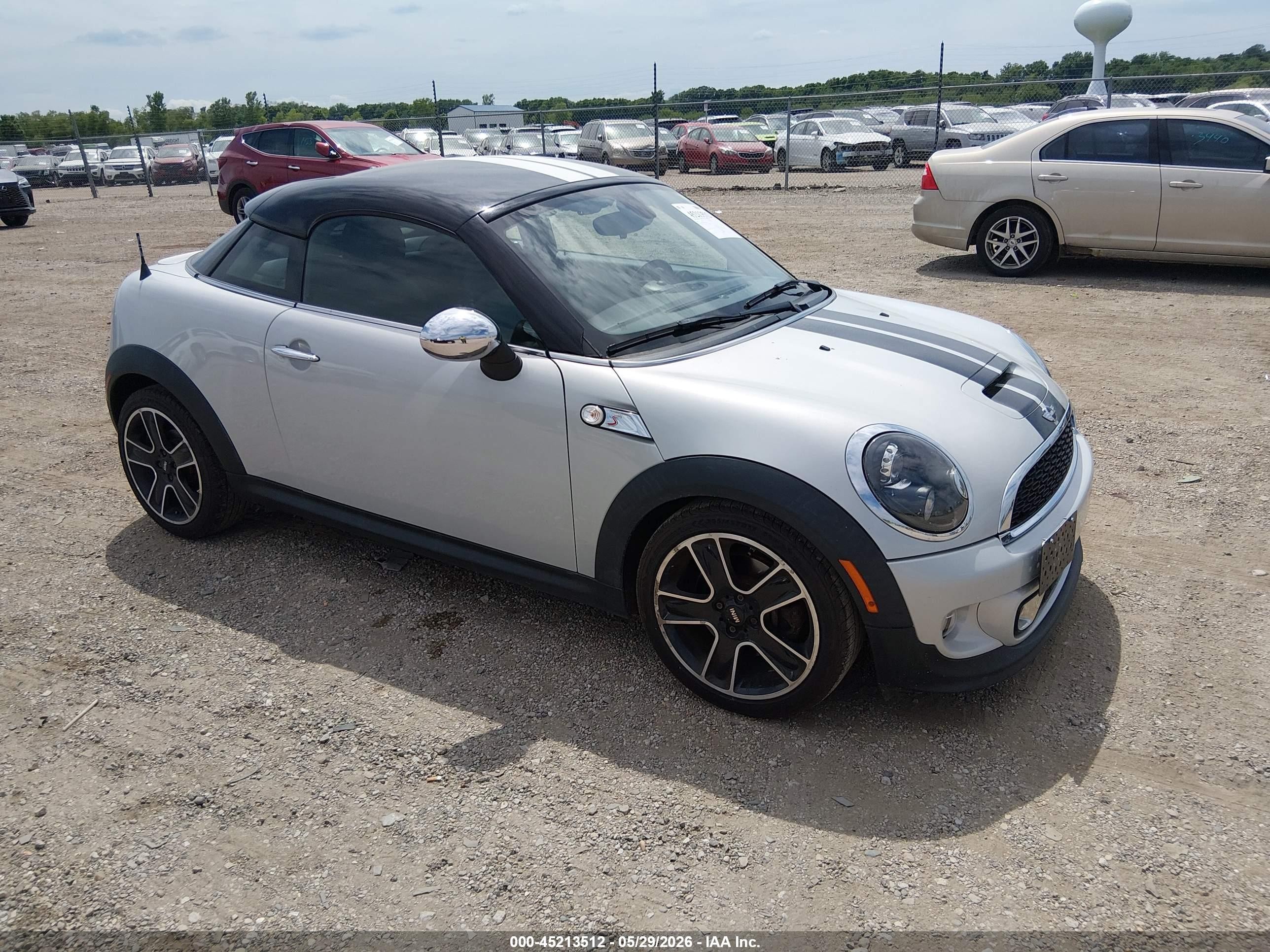 2012 MINI Coupe S, VIN WMWSX3C5XCT408146 — Normal wear